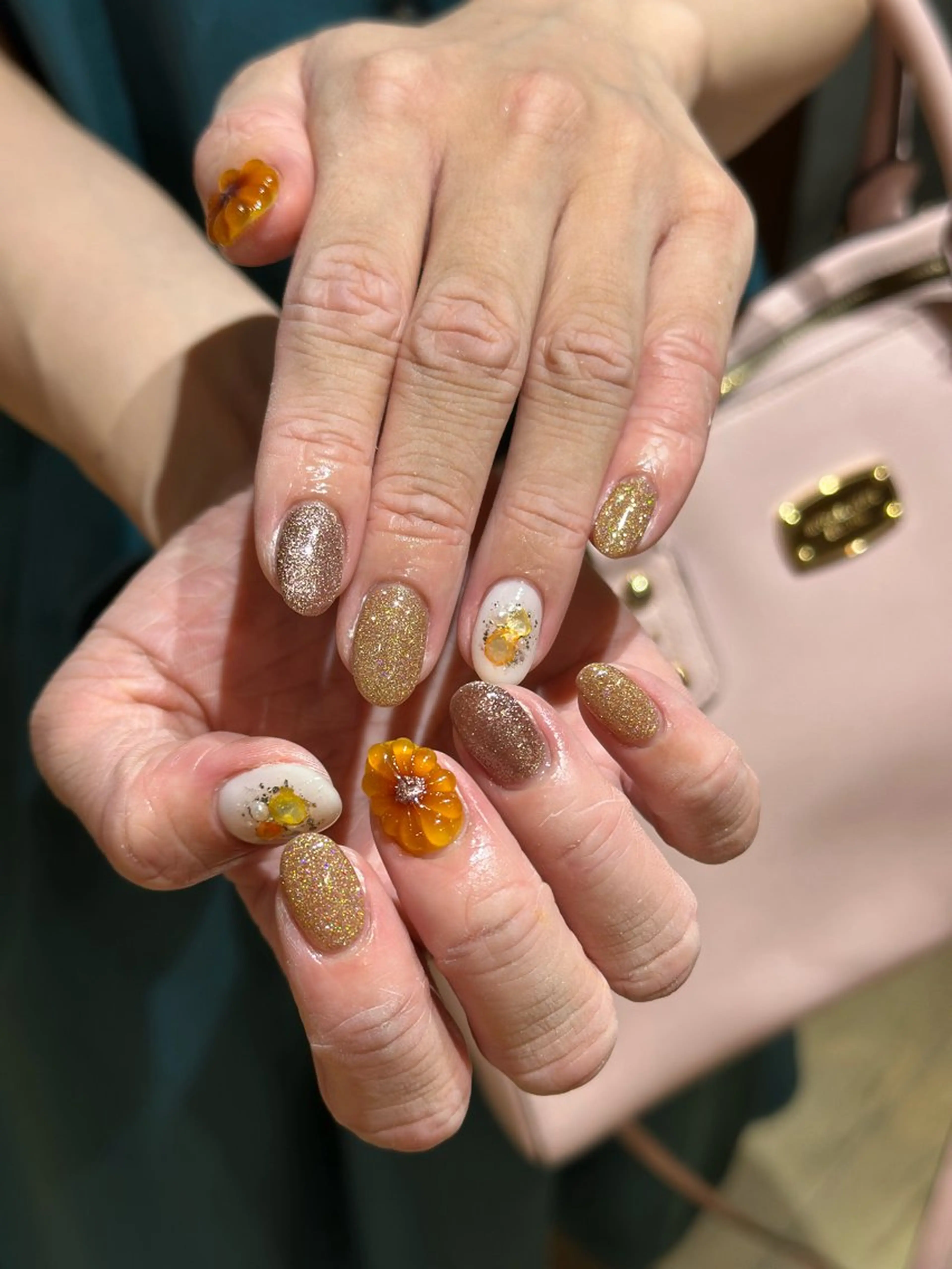 ネイル ラメ(グリッター) ハンドネイル 松永 稚奈のネイルデザイン