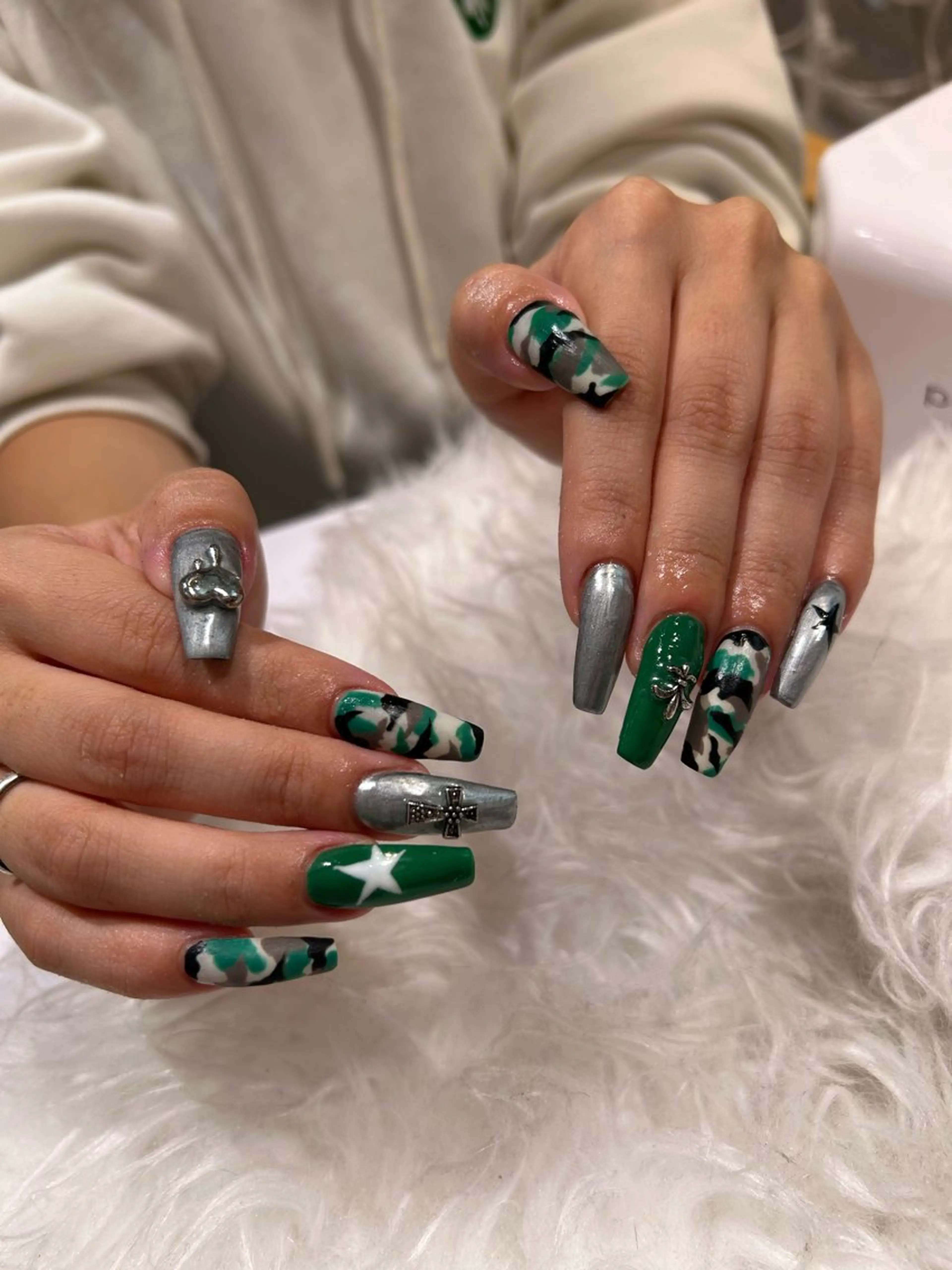 ★U24限定♥（オフなし）🫧長さだしあり💅art nail🪽の写真
