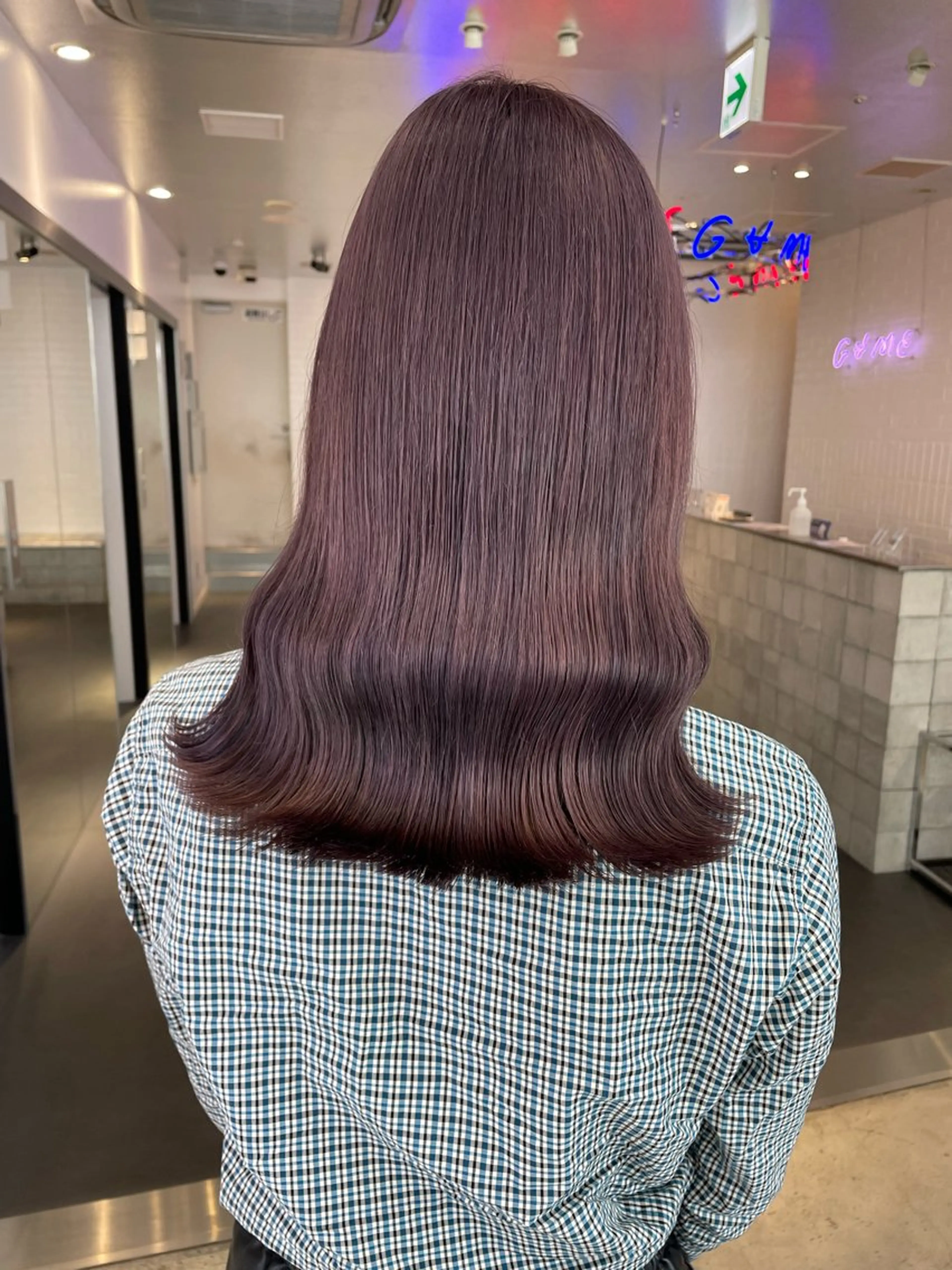 ミディアム カラー 🦄垢抜けボブ特化× 暖色カラー未来🦄のヘアスタイル