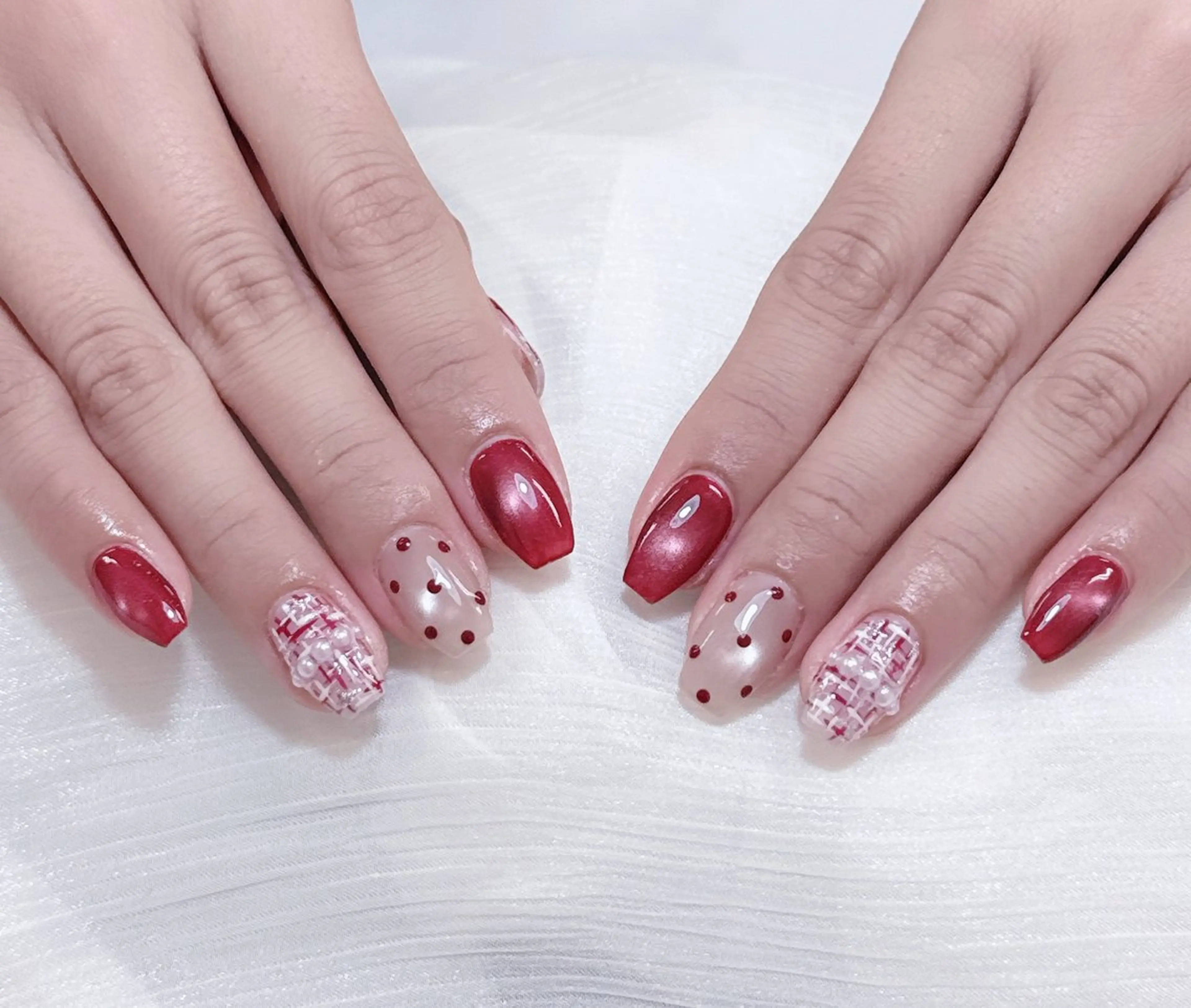 ネイル チークネイル フレンチネイル グラデーション 氷ネイル・うるうるネイル キラキラネイル 陳 rinaのネイルデザイン