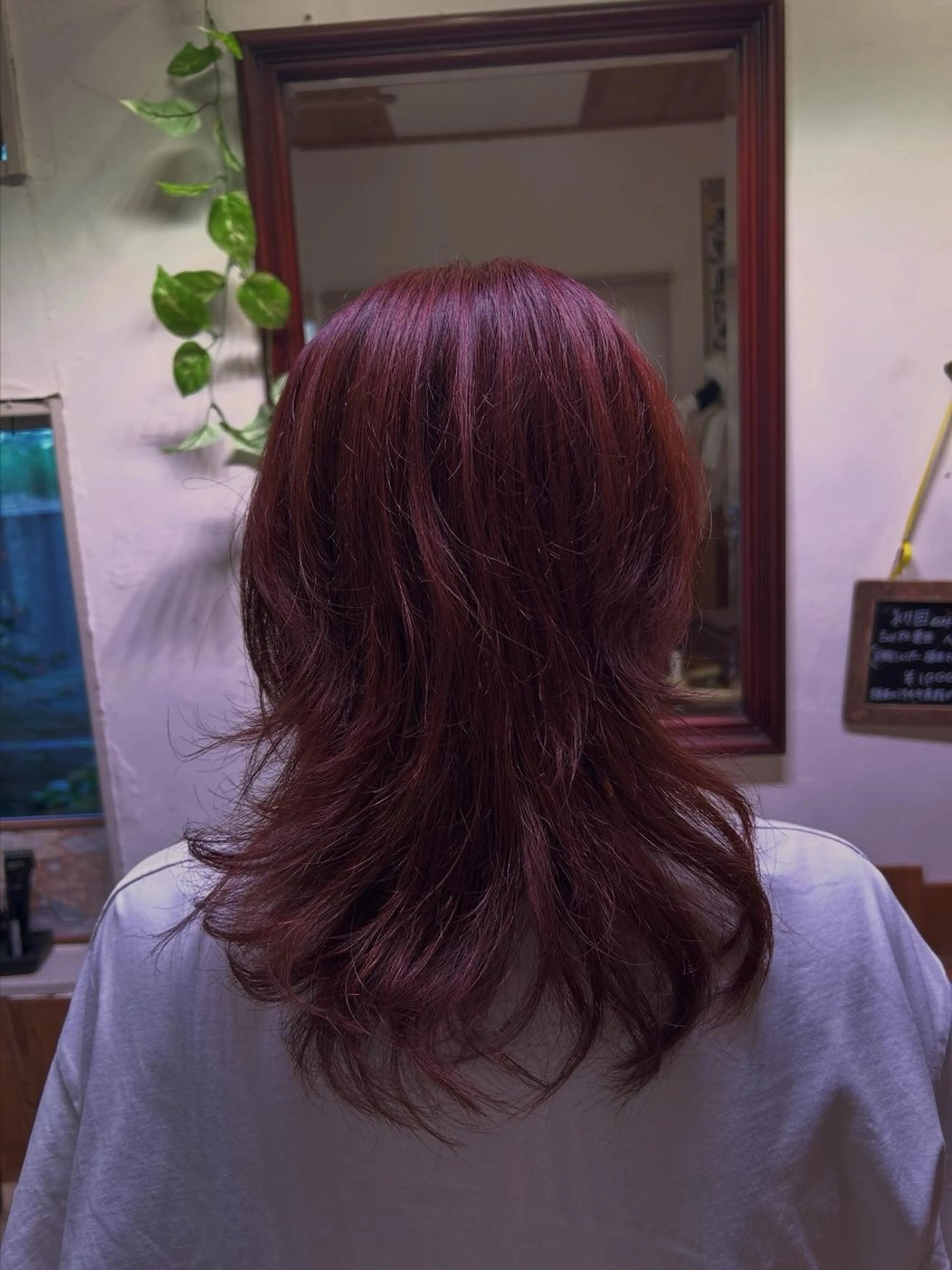 ミディアム カラー 若松 絵美のヘアスタイル