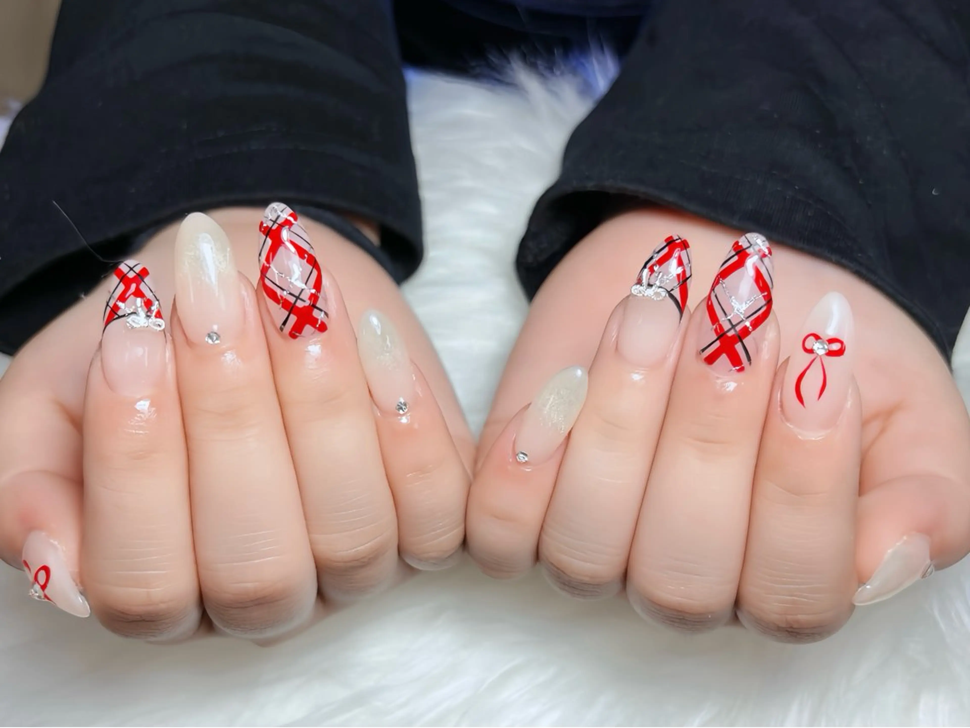 ネイル 長さ出し フットネイル ジェルネイル 韓国ネイル マグネットネイル ハンドネイル YMT NailStudioのネイルデザイン