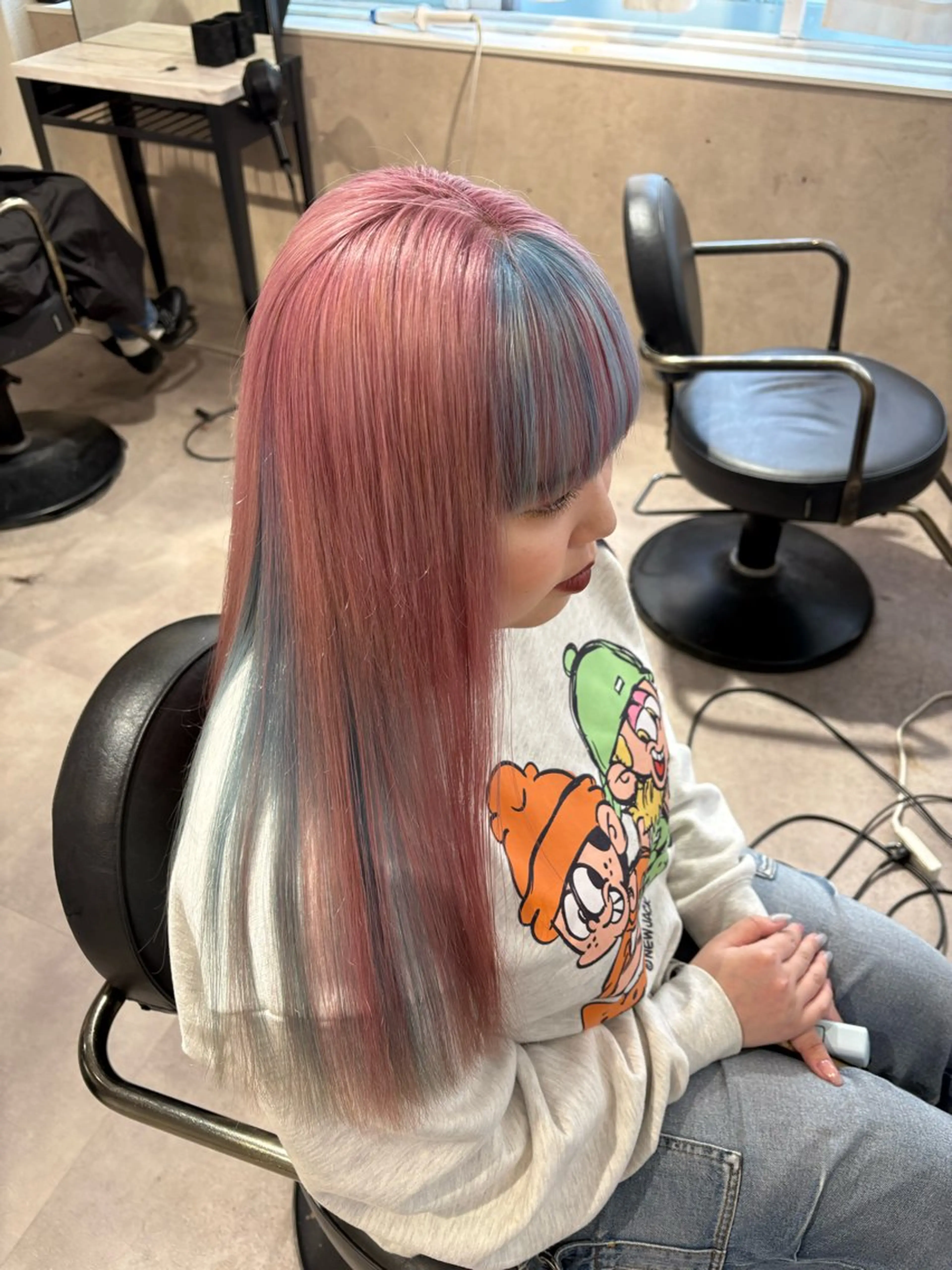 カラー デザインカラー カット ヘアカラー Seleneコウキ ブリーチ/ハイトーンのヘアスタイル