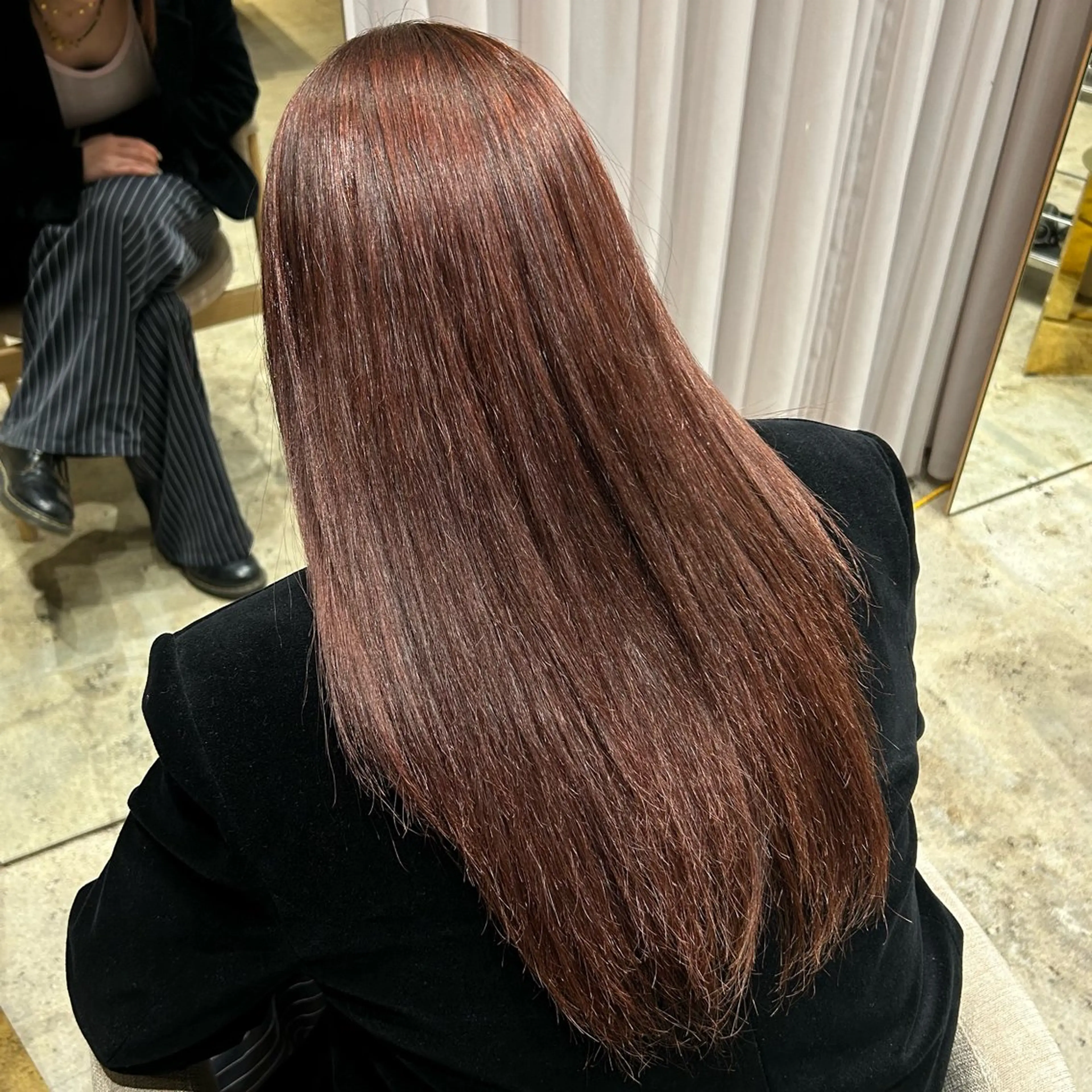 ロング 縮毛矯正 ユウヒ <レイヤー·パーマ>のヘアスタイル