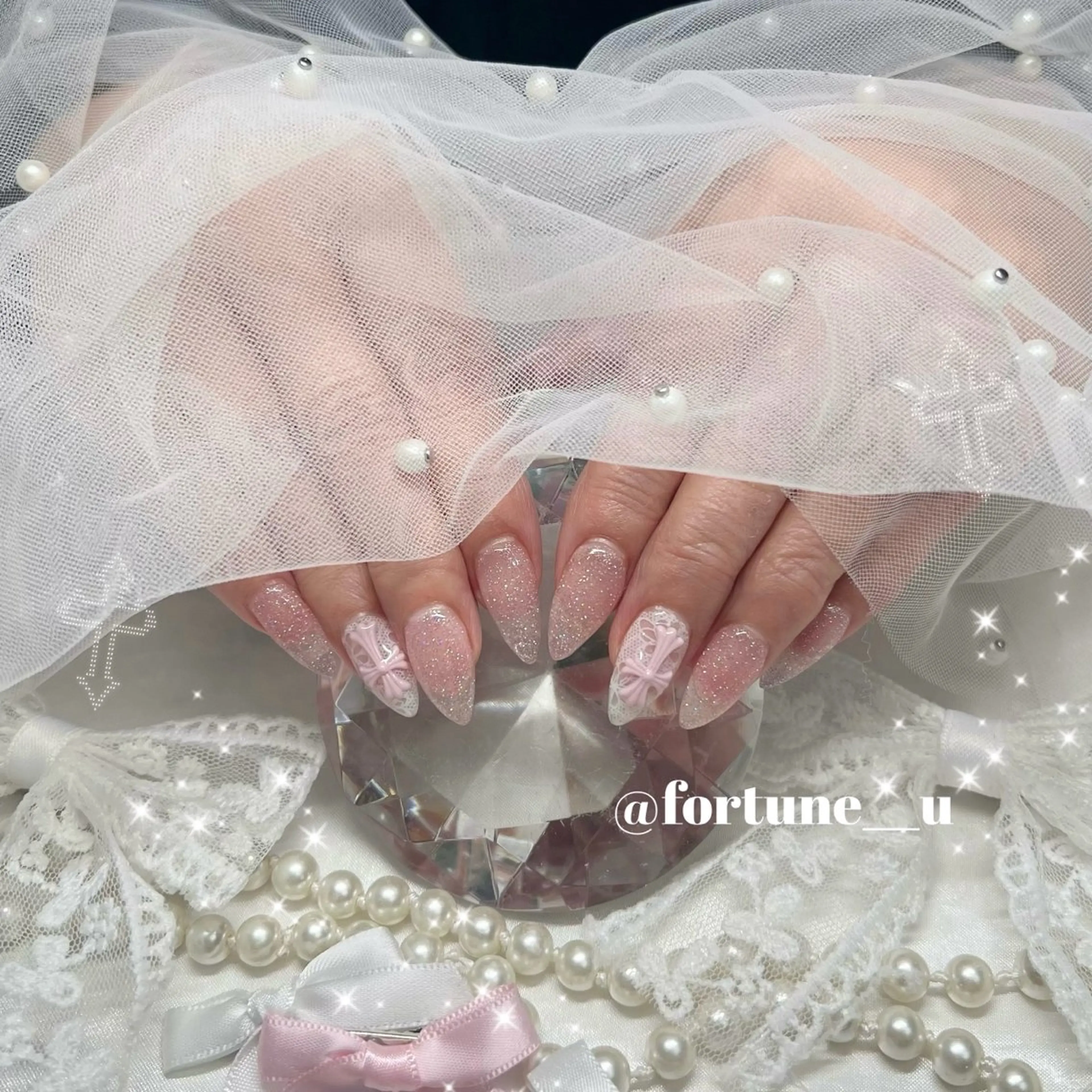 ネイル ガーリー 韓国ネイル 持ち込み ワンホンネイル ハンドネイル 💜✩.* Yuuna💜のネイルデザイン