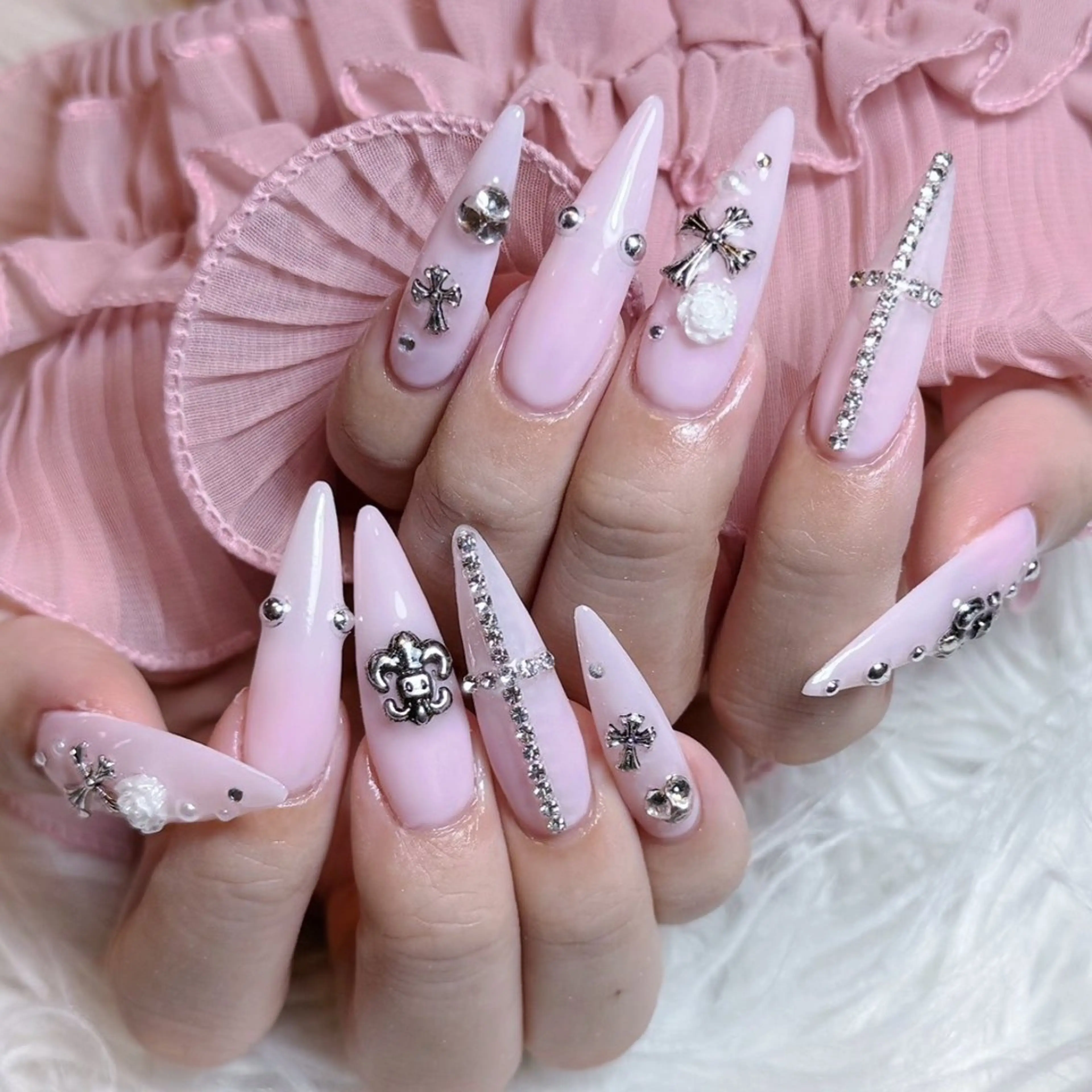 ネイル 🍭Yun nail hyejin🌸のネイルデザイン