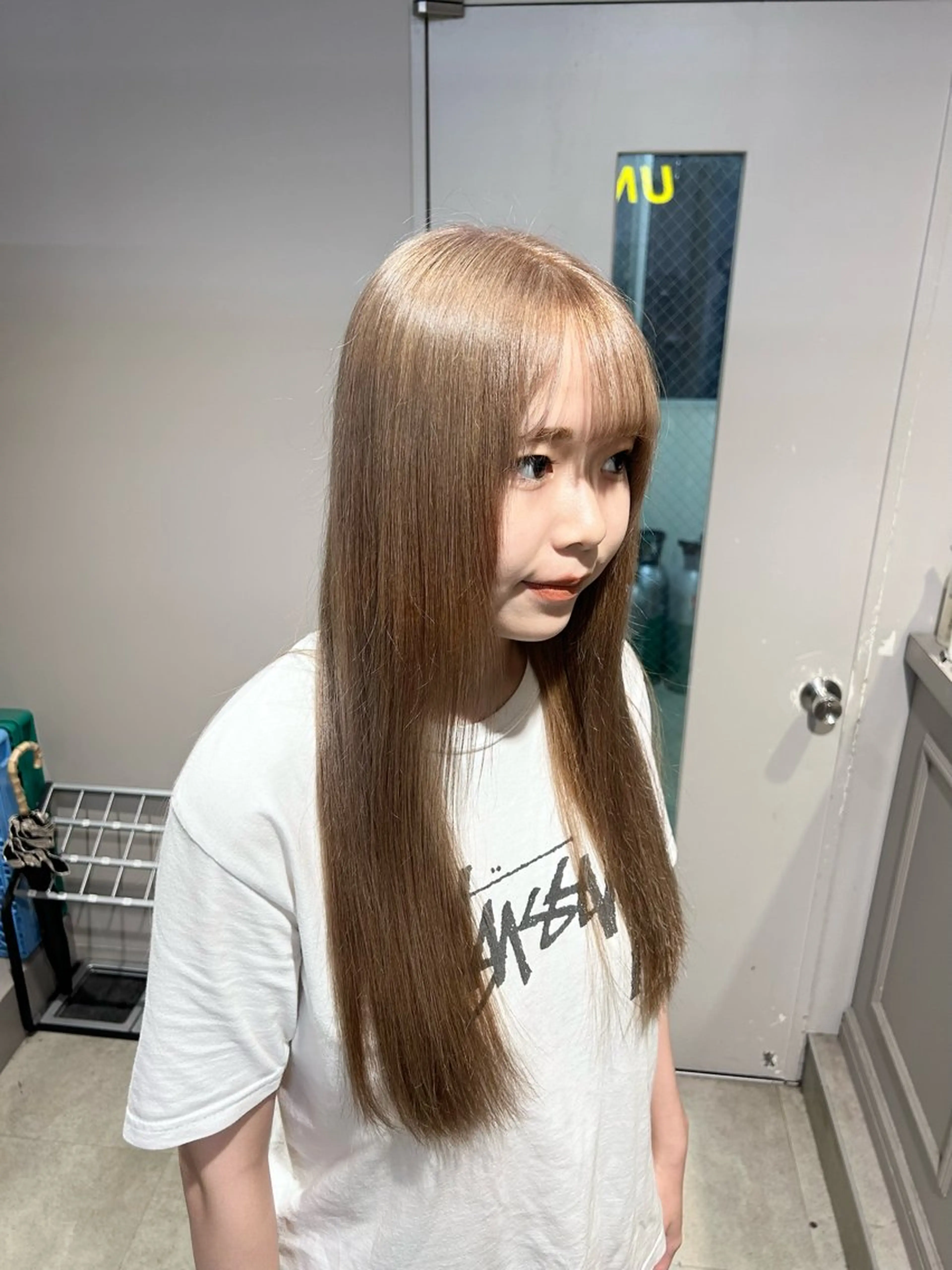 カラー ヘアカラー トリートメント 透明感ベージュ🤎 ナチュラルレイヤーのヘアスタイル