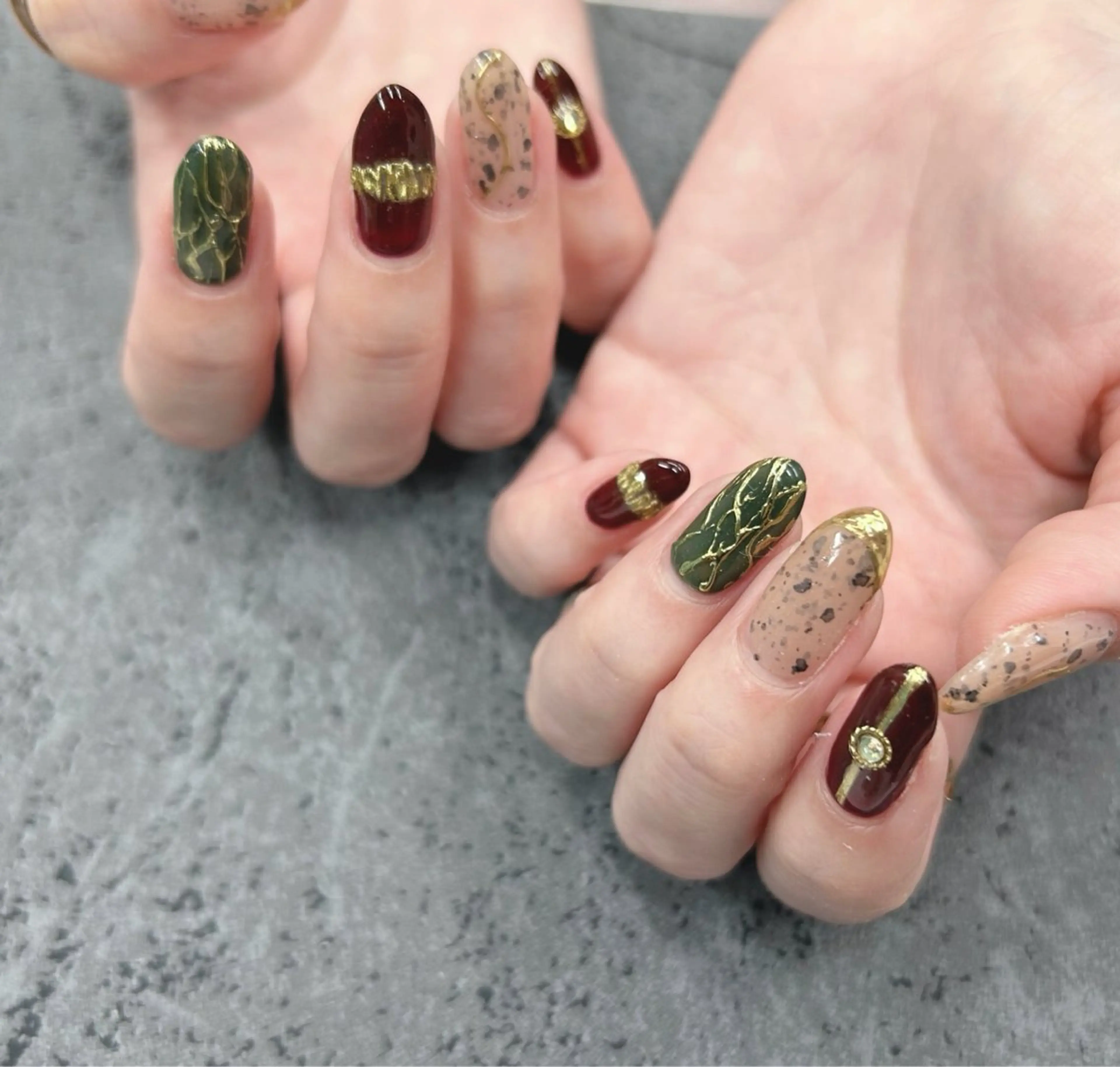 ネイル ニュアンスネイル ハンドネイル agré ネイルサロン　アグレのネイルデザイン