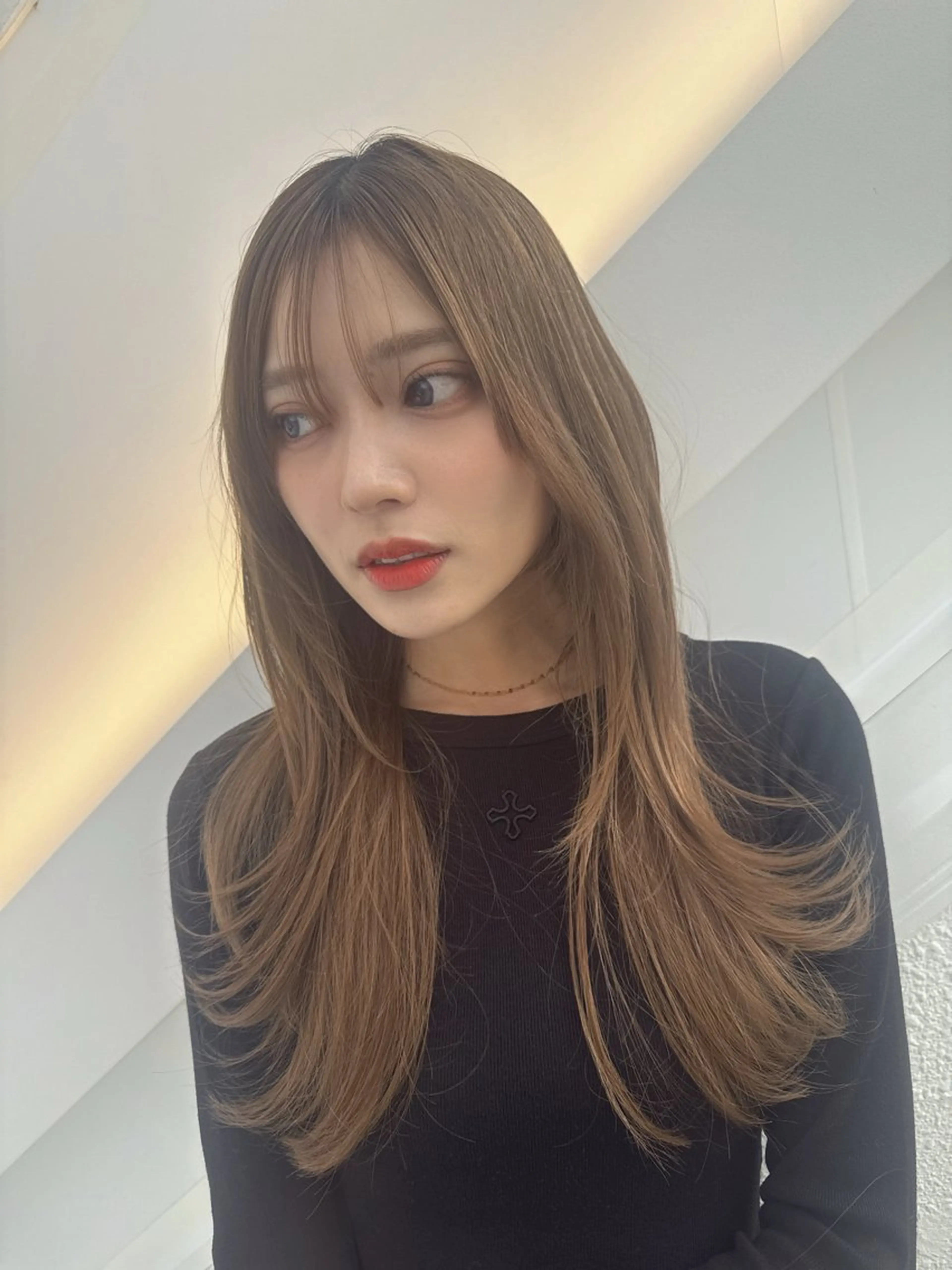 ロング カラー ベージュカラー 透明感カラー レイヤーカット カット ヘアカラー トリートメント 💎透明感カラー特化 💎TAISEIのヘアスタイル