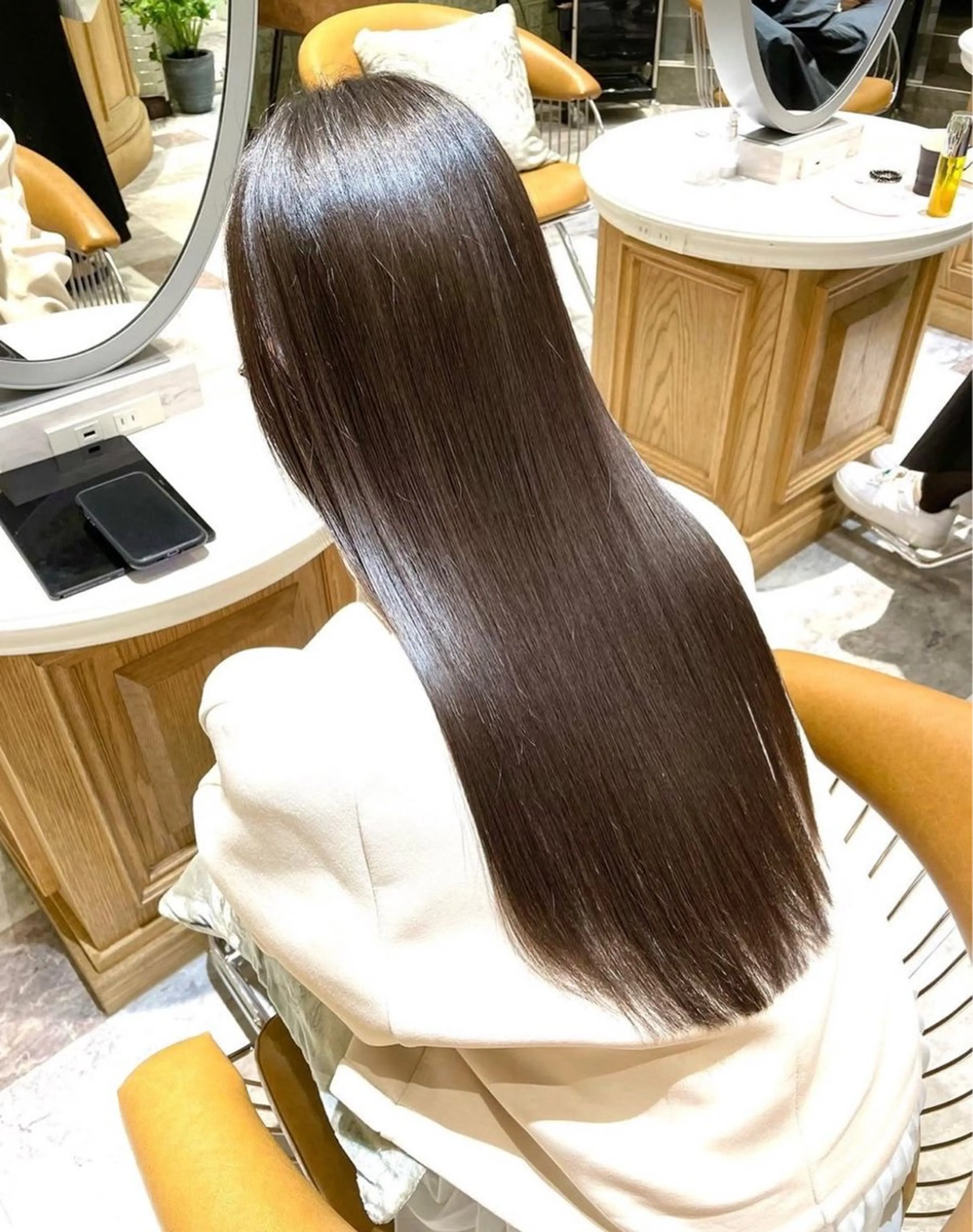 ロング カラー ヘアカラー トリートメント 堀 愛翔のヘアスタイル