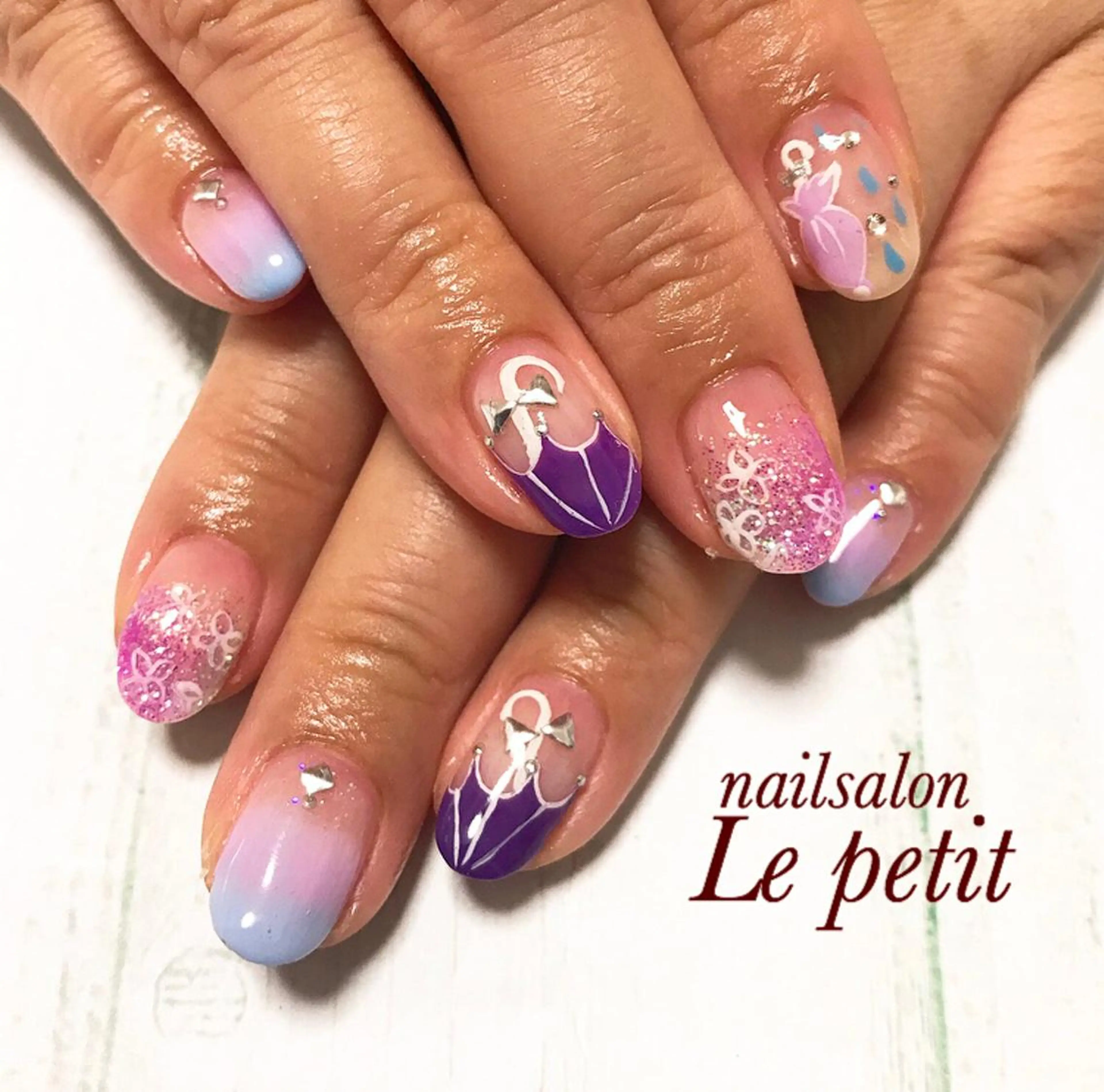 ネイル 石野 広佳のネイルデザイン