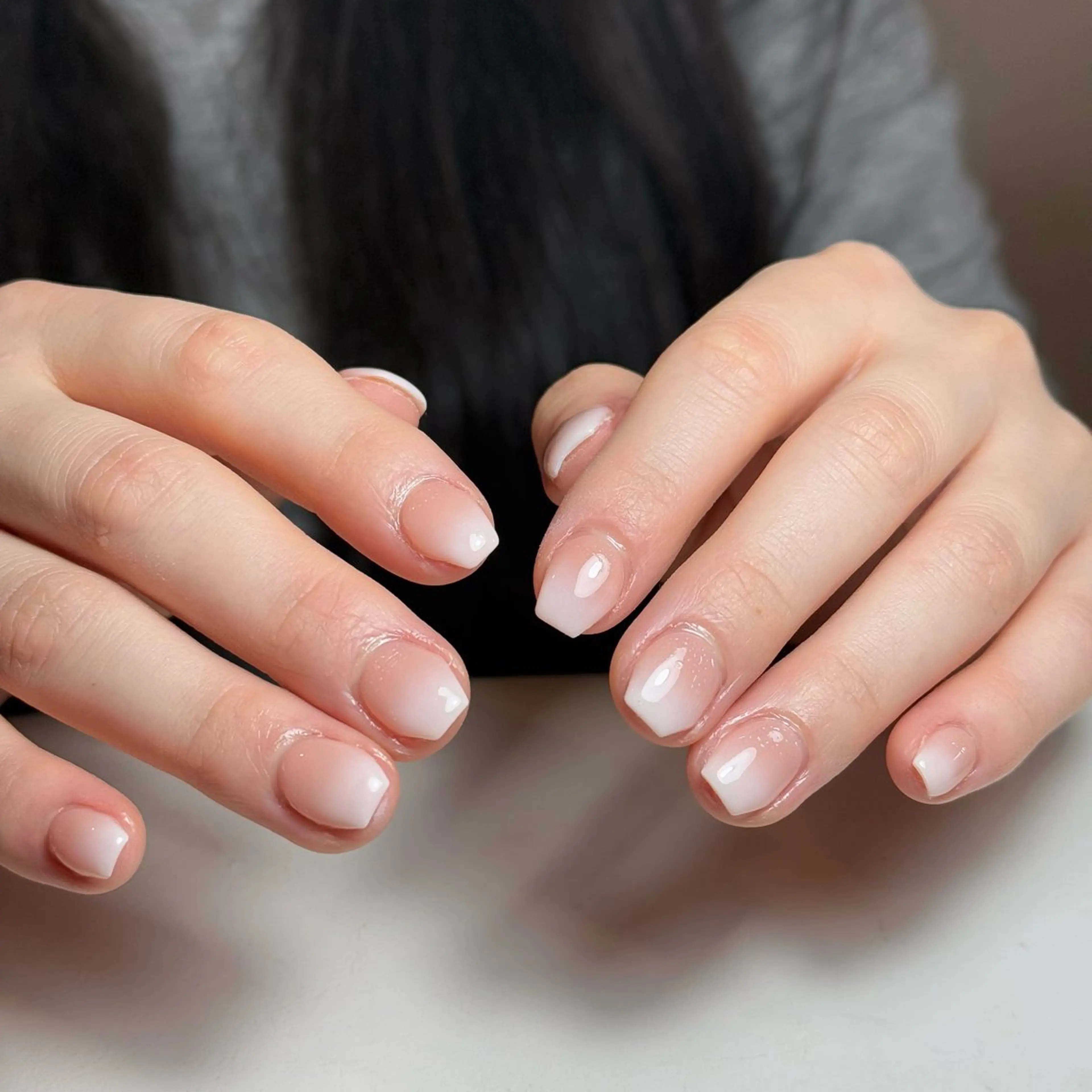 ネイル チークネイル フレンチネイル グラデーション キラキラネイル 韓国ネイル ハンドネイル Risa_ Nailのネイルデザイン
