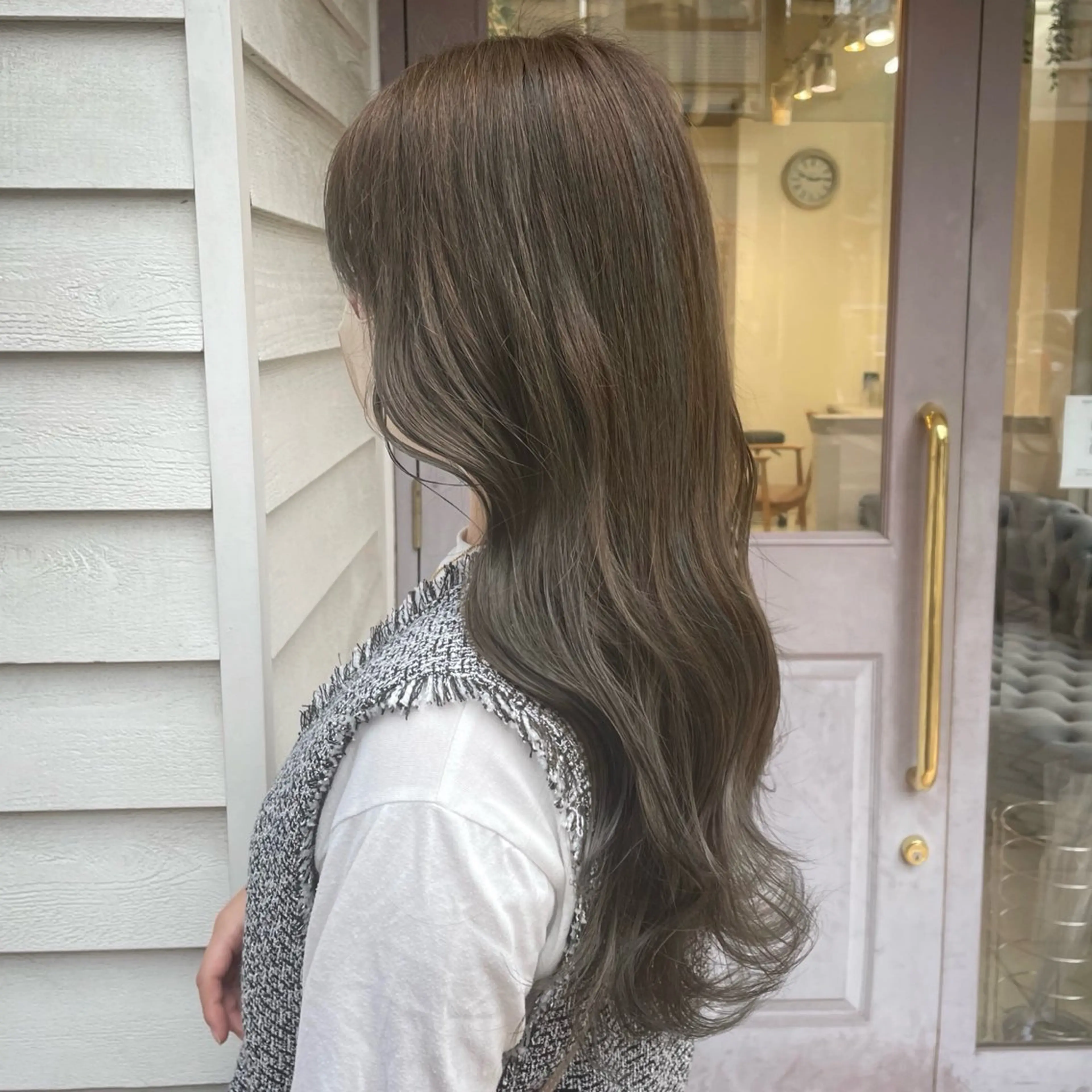 ロング カラー ブリなしダブル/ 顔周り/大村真咲のヘアスタイル