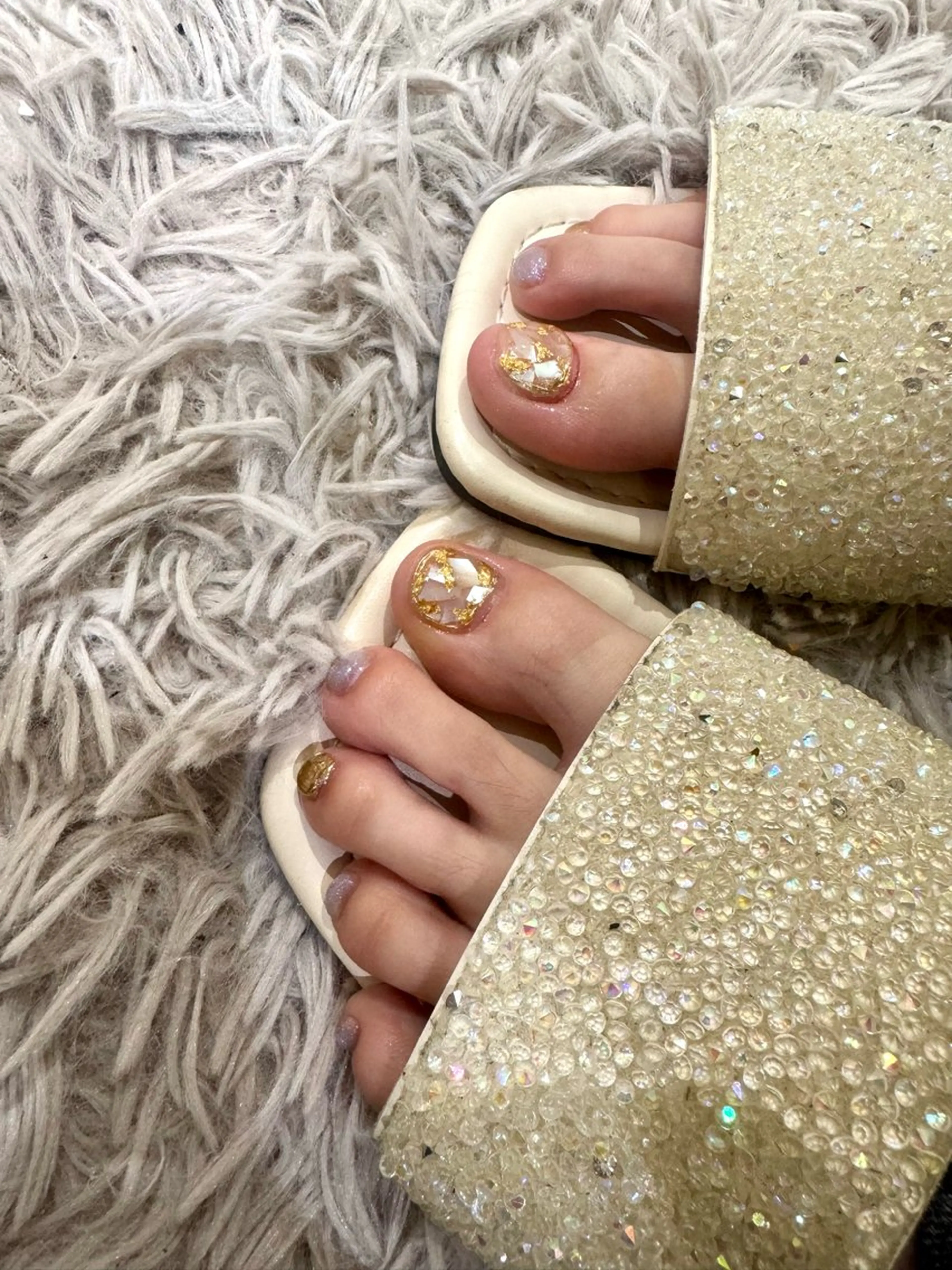 ネイル フットネイル Loverystal アイミのマツエク・マツパデザイン