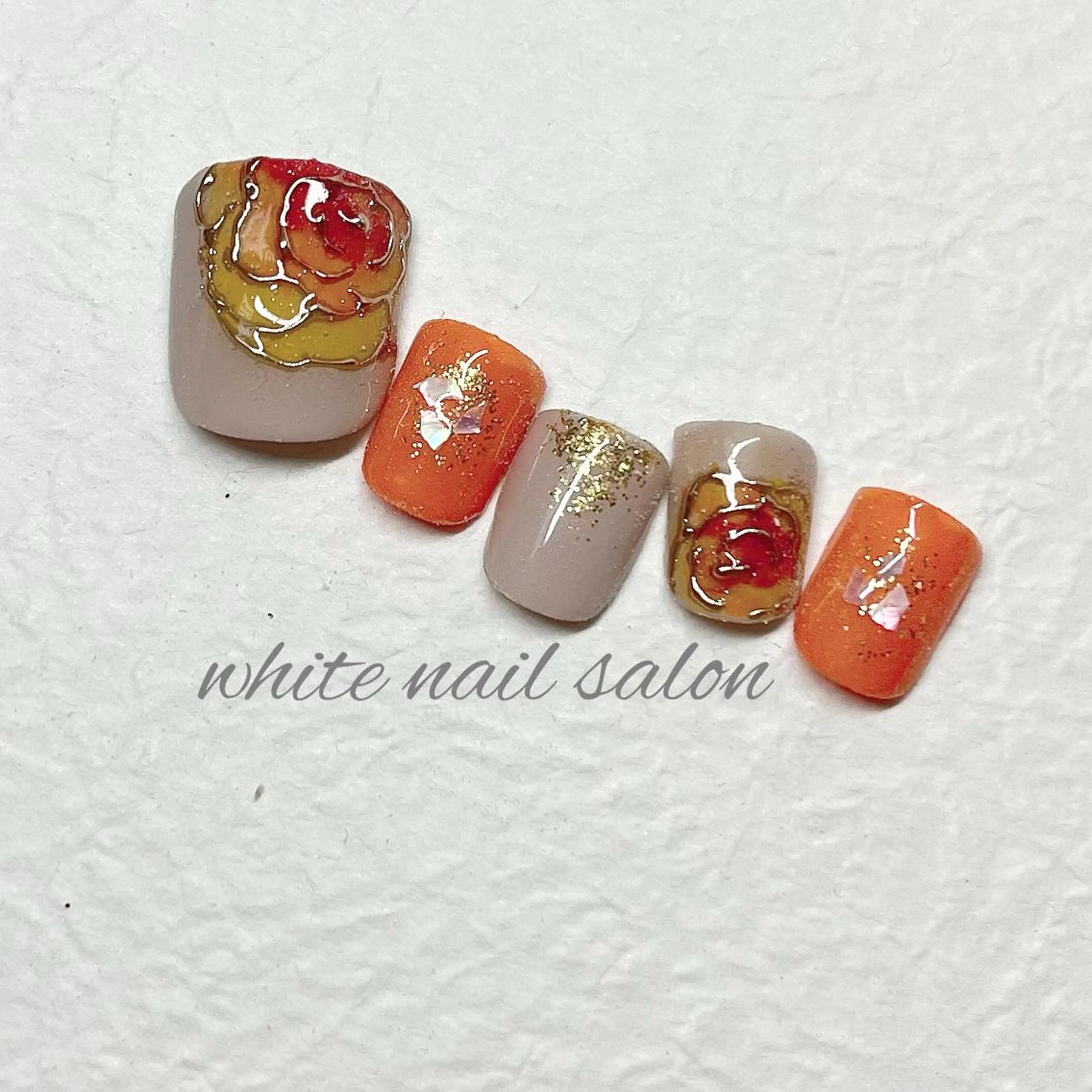 ネイル アートネイル フットネイル ジェルネイル ハードジェル ラメ(グリッター) フットネイル white nail salonのネイルデザイン