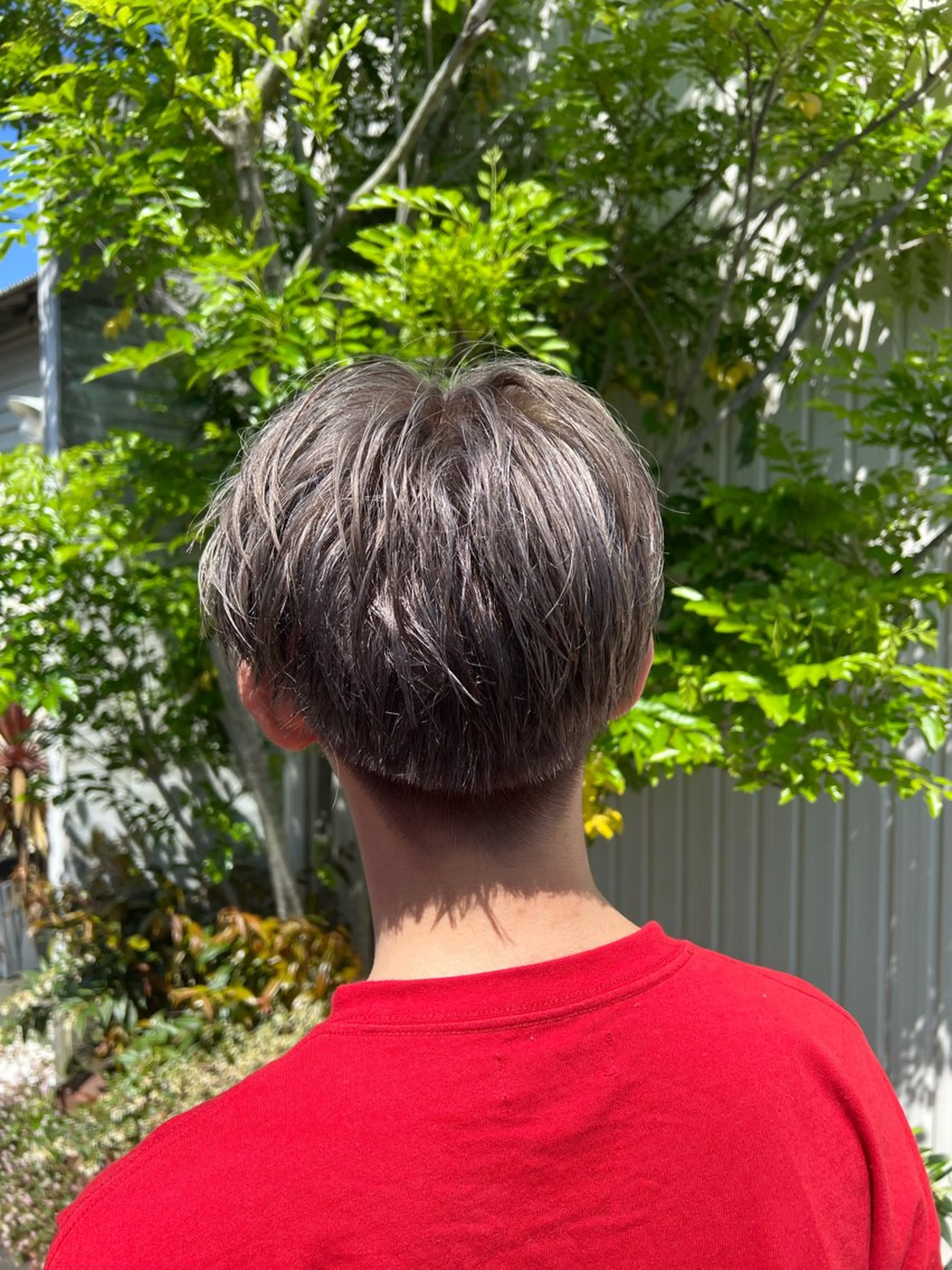 メンズ メンズブリーチ メンズハイトーン メンズメッシュ 鈴木遥幾 艶髪特化美容師のヘアスタイル