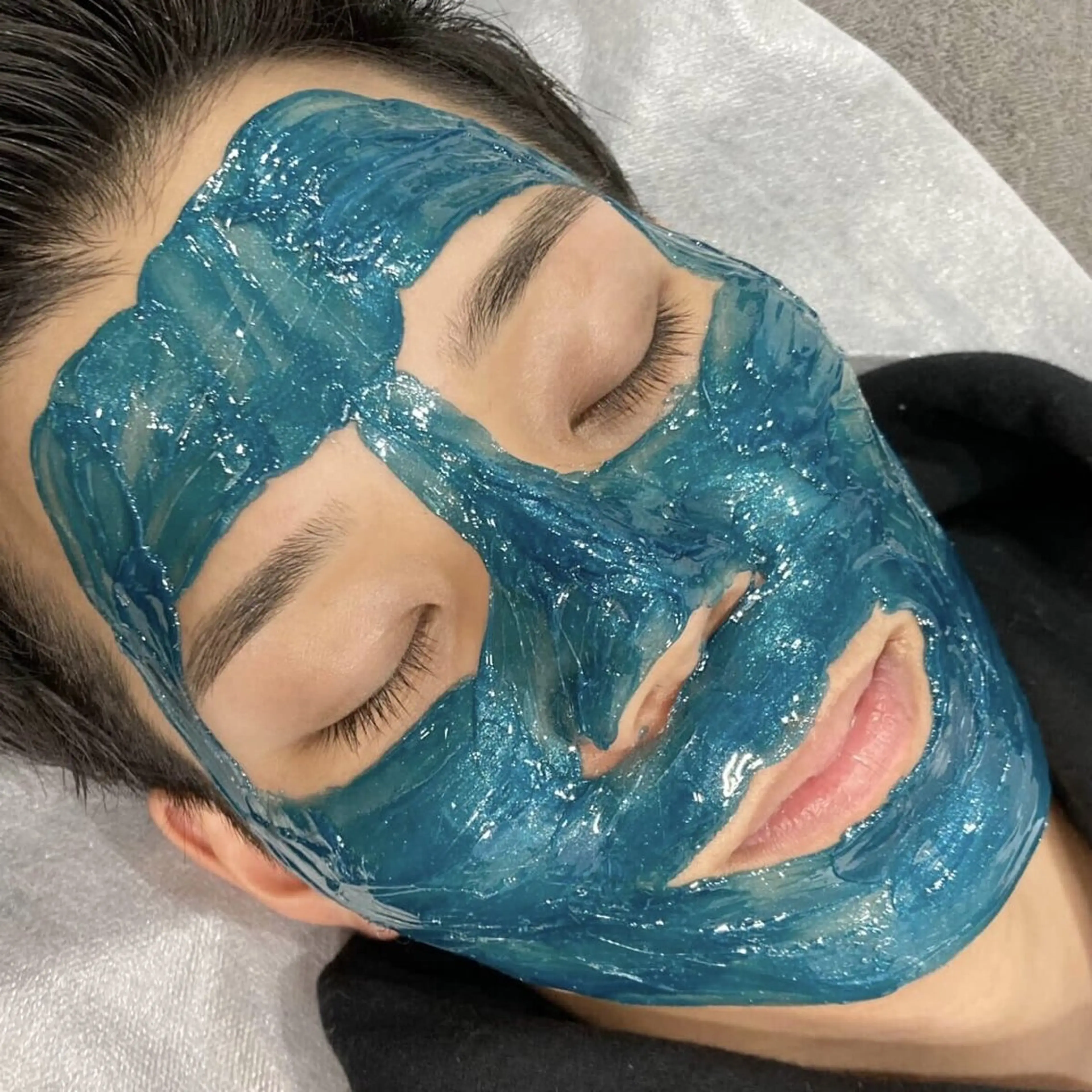 アイブロウ 眉毛ワックス脱毛 モード新宿西口店 メンズ眉毛サロンの眉毛・アイブロウイメージ