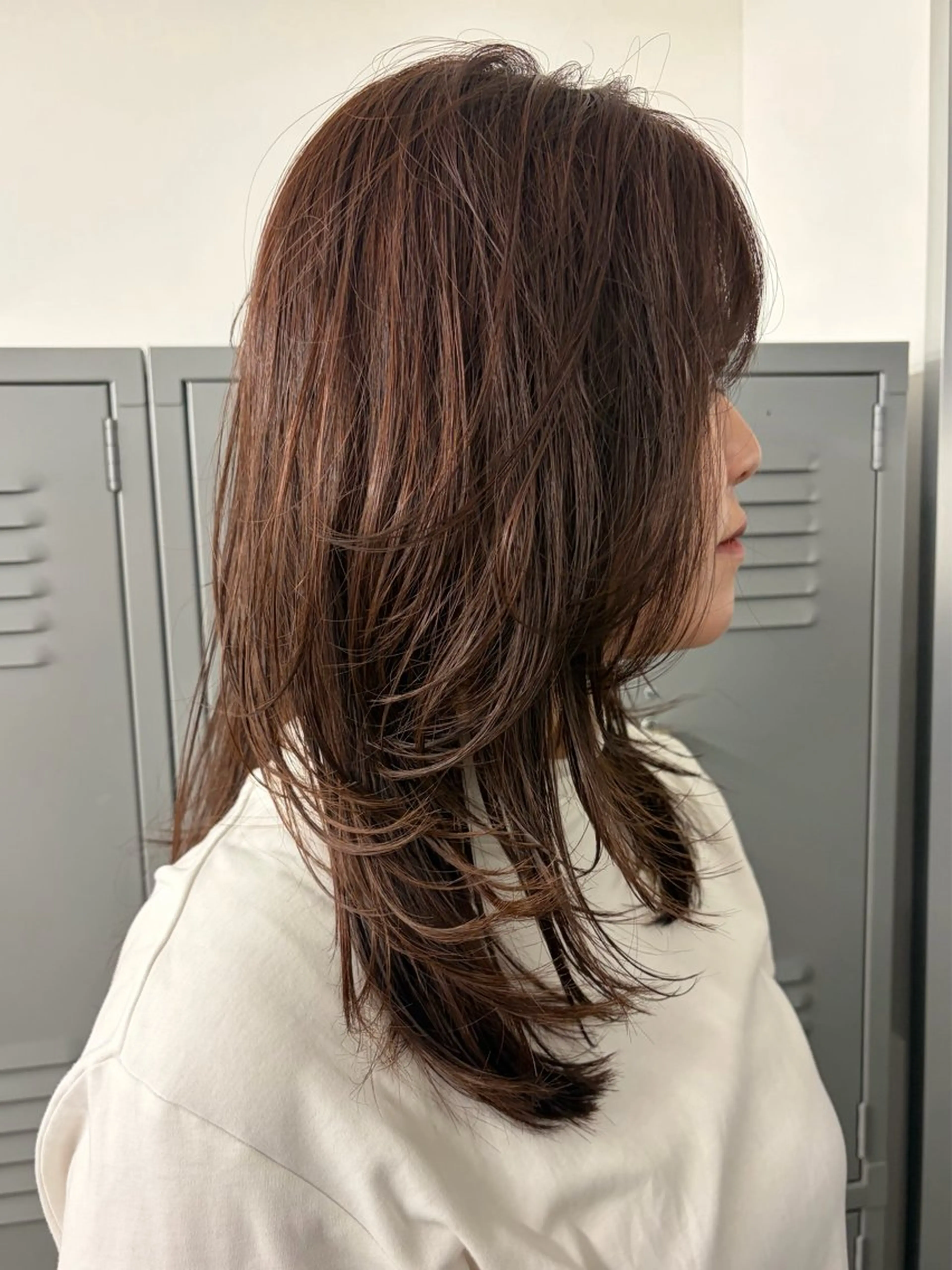 セミロング カラー ブラウンカラー 透明感カラー ココアブラウン レイヤーカット 縮毛矯正 カット ヘアカラー トリートメント cana 札幌レイヤースタイルのヘアスタイル