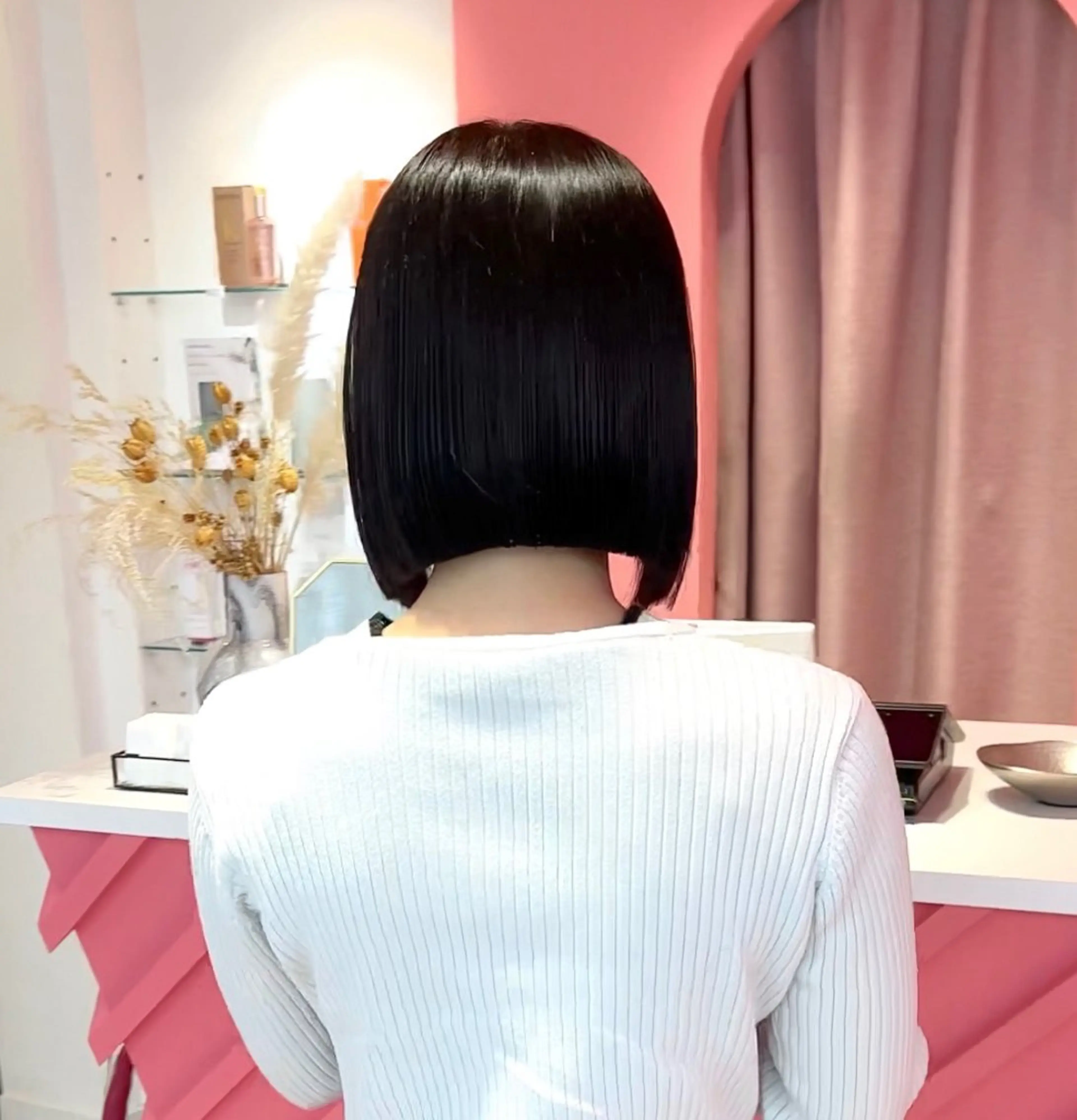 ショート カラー 莉乃/縮毛矯正/髪質 改善/艶カラーのヘアスタイル