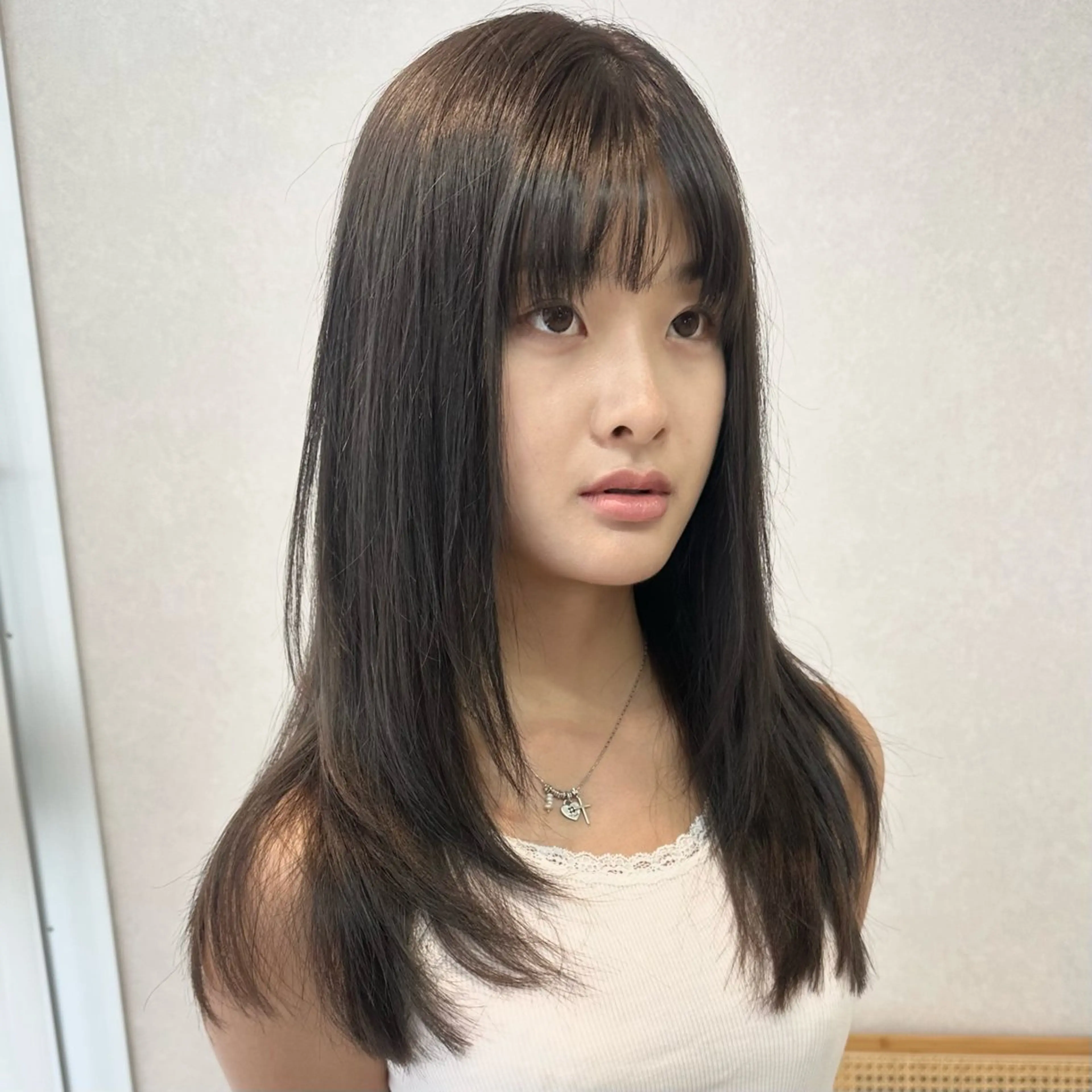 ロング レイヤーカット カット ヘアカラー トリートメント 京都大人女性ショート 徒歩1分/秋山のヘアスタイル