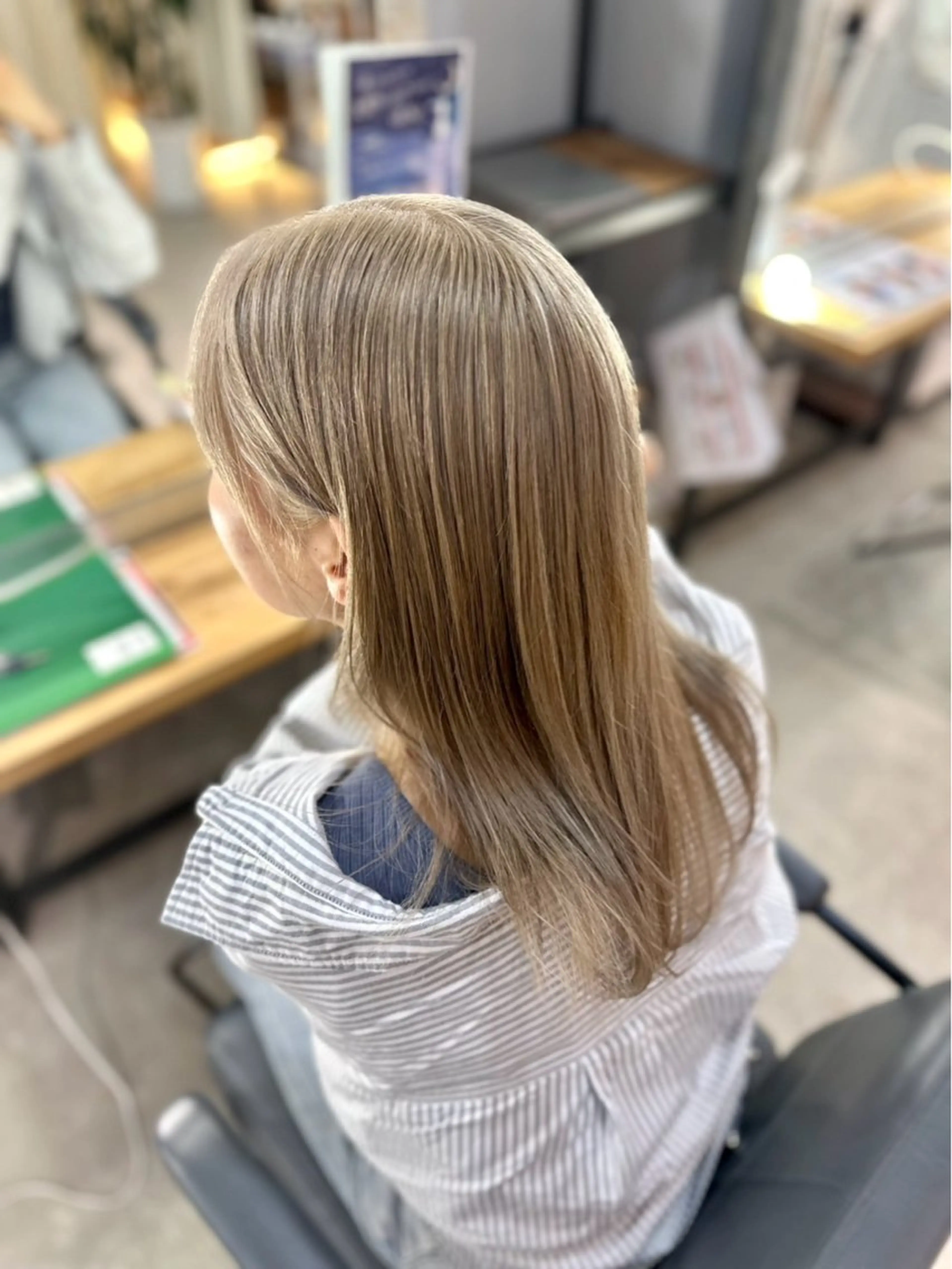 セミロング ヘアカラー 【ブリーチモデル募集 】高橋航大のヘアスタイル