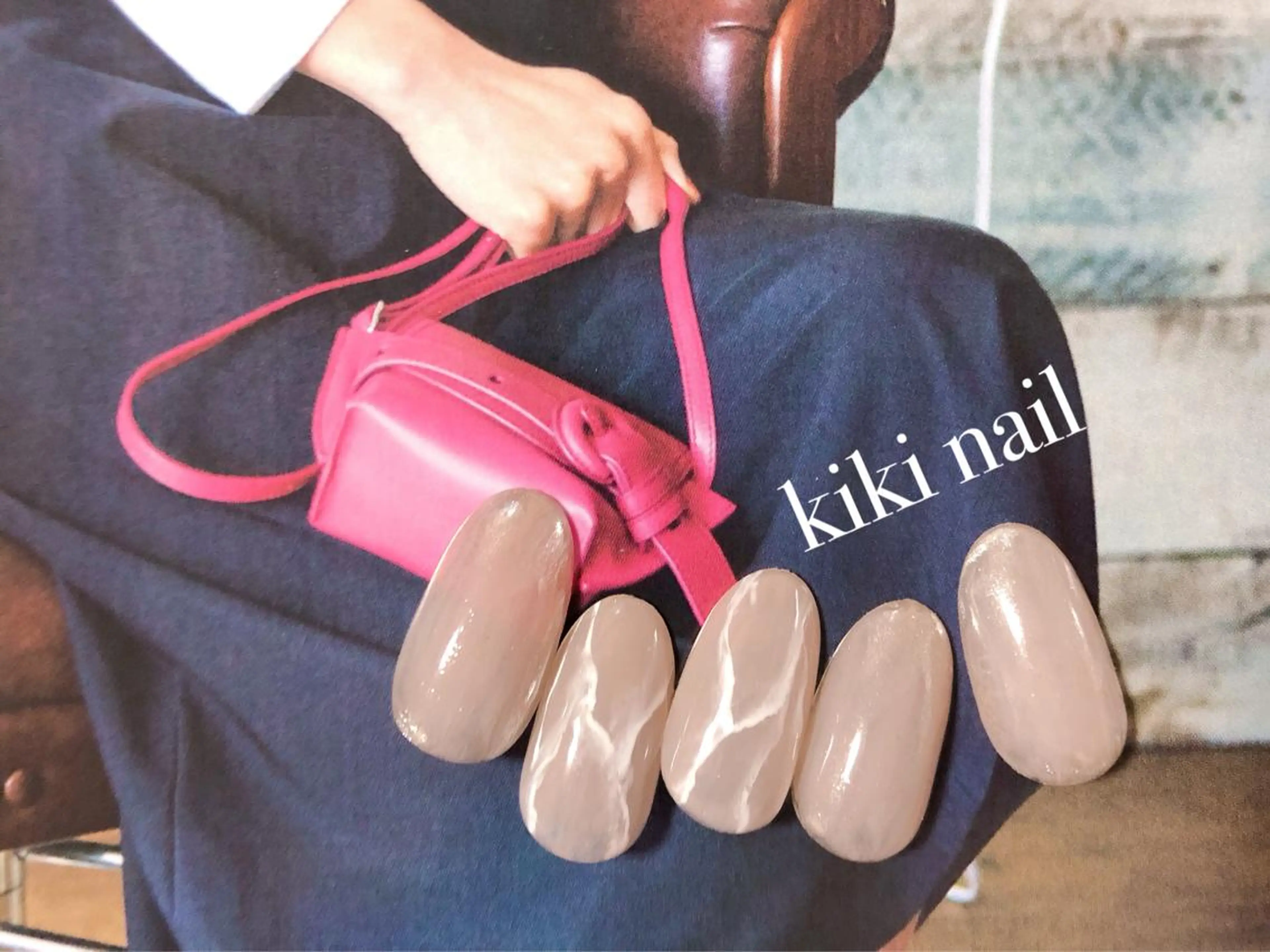 ネイル 大理石ネイル(マーブル) ミラーネイル kiki nail &brow二子玉川の眉毛・アイブロウイメージ