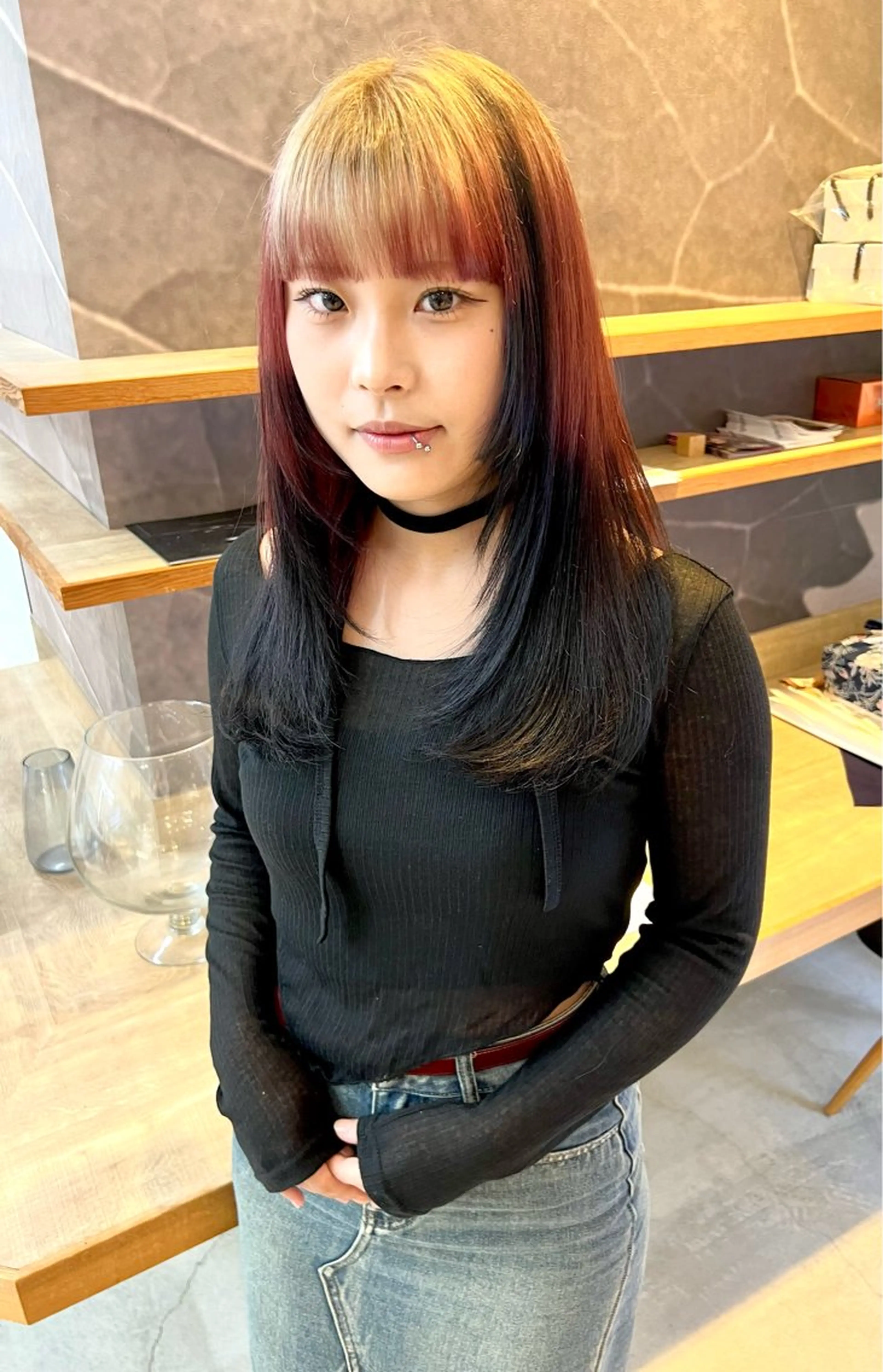 セミロング カラー カット ヘアカラー トリートメント 池本 勇大のヘアスタイル