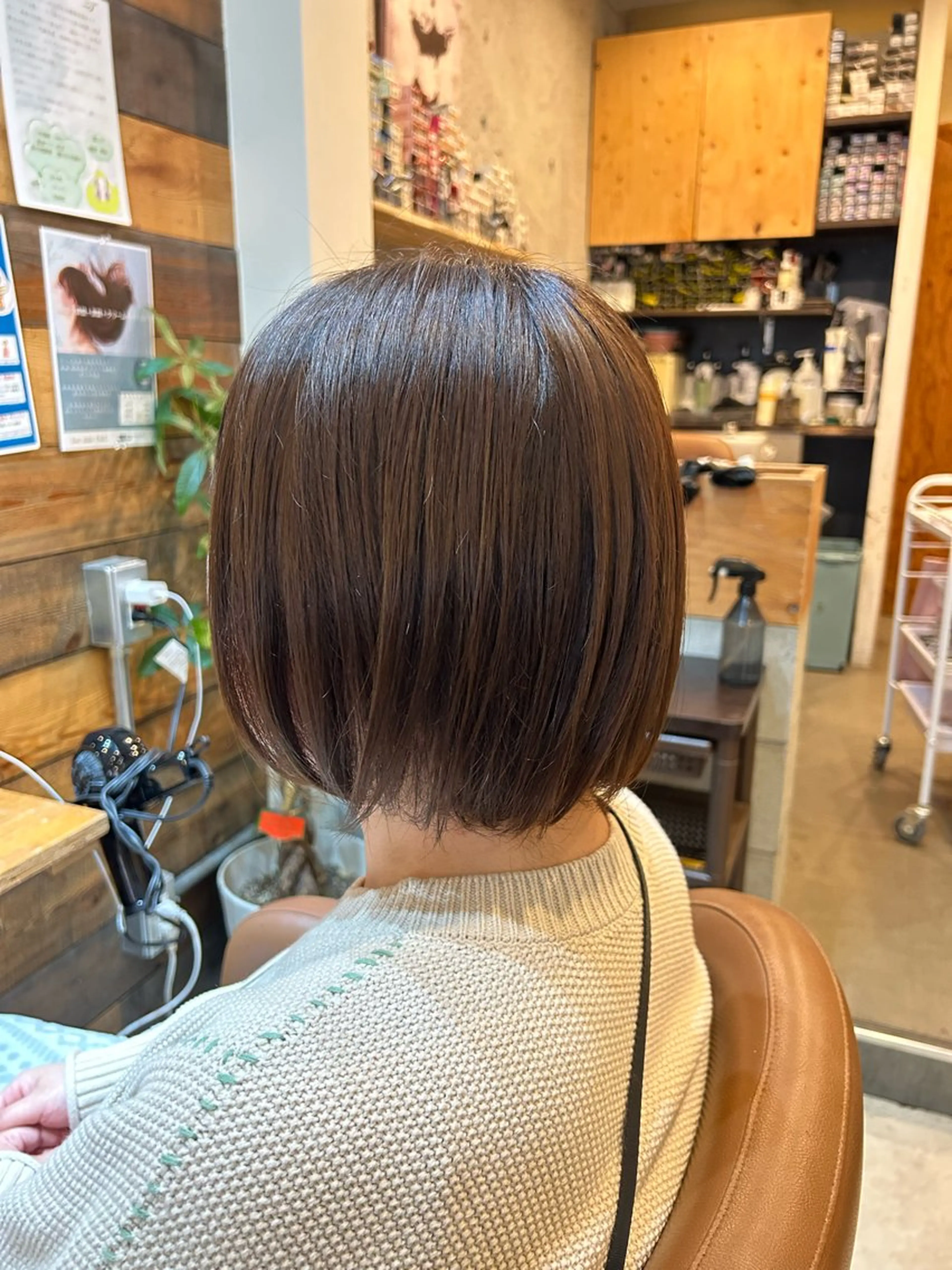 ショート ボブ 平松 舞衣のヘアスタイル