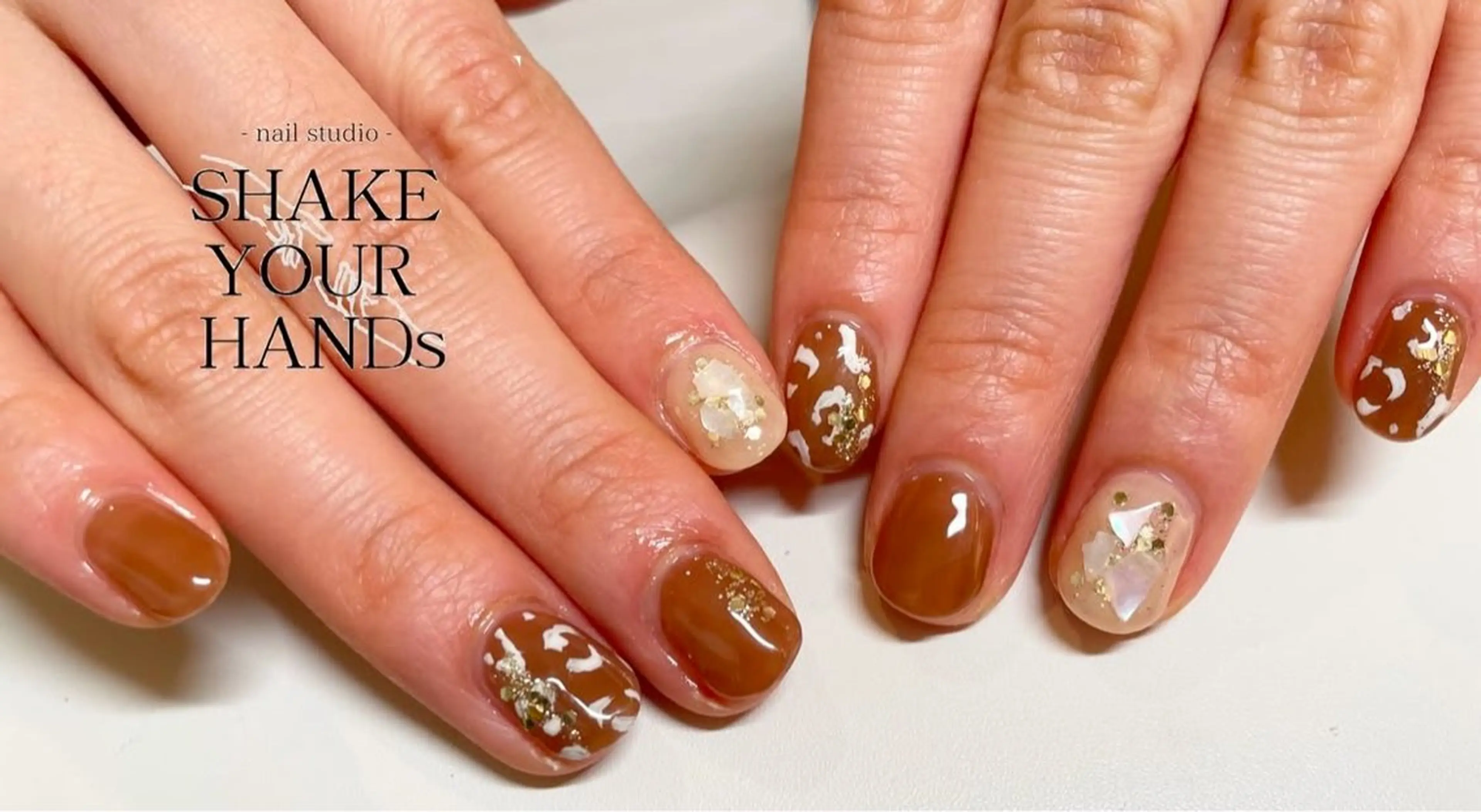 ネイル ハンドネイル ネイルスタジオ シェイクユアハンズのネイルデザイン