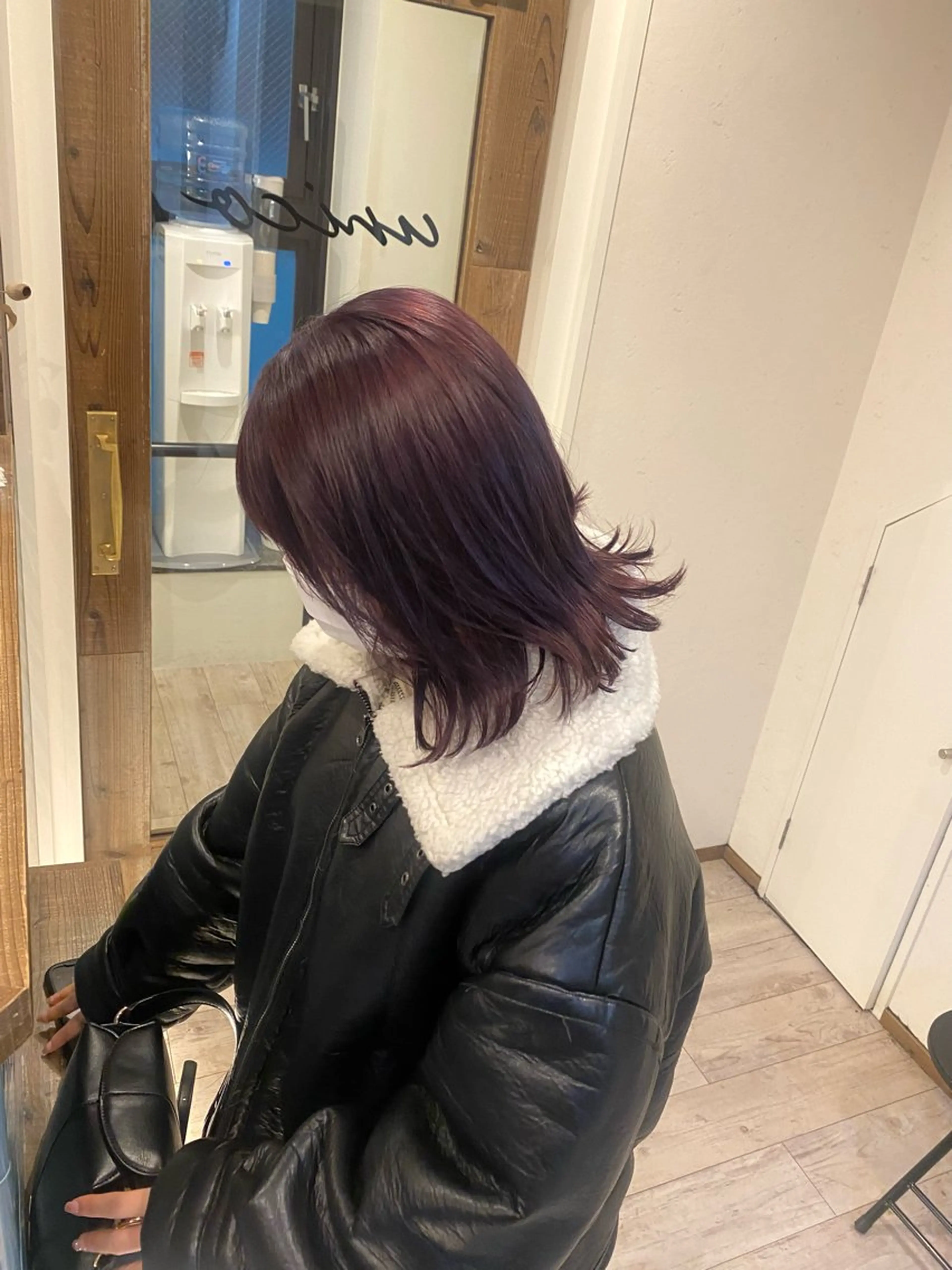 ミディアム カラー ブリーチ ピンクカラー パープルカラー 縮毛矯正 🍑 モモカ🍑のヘアスタイル