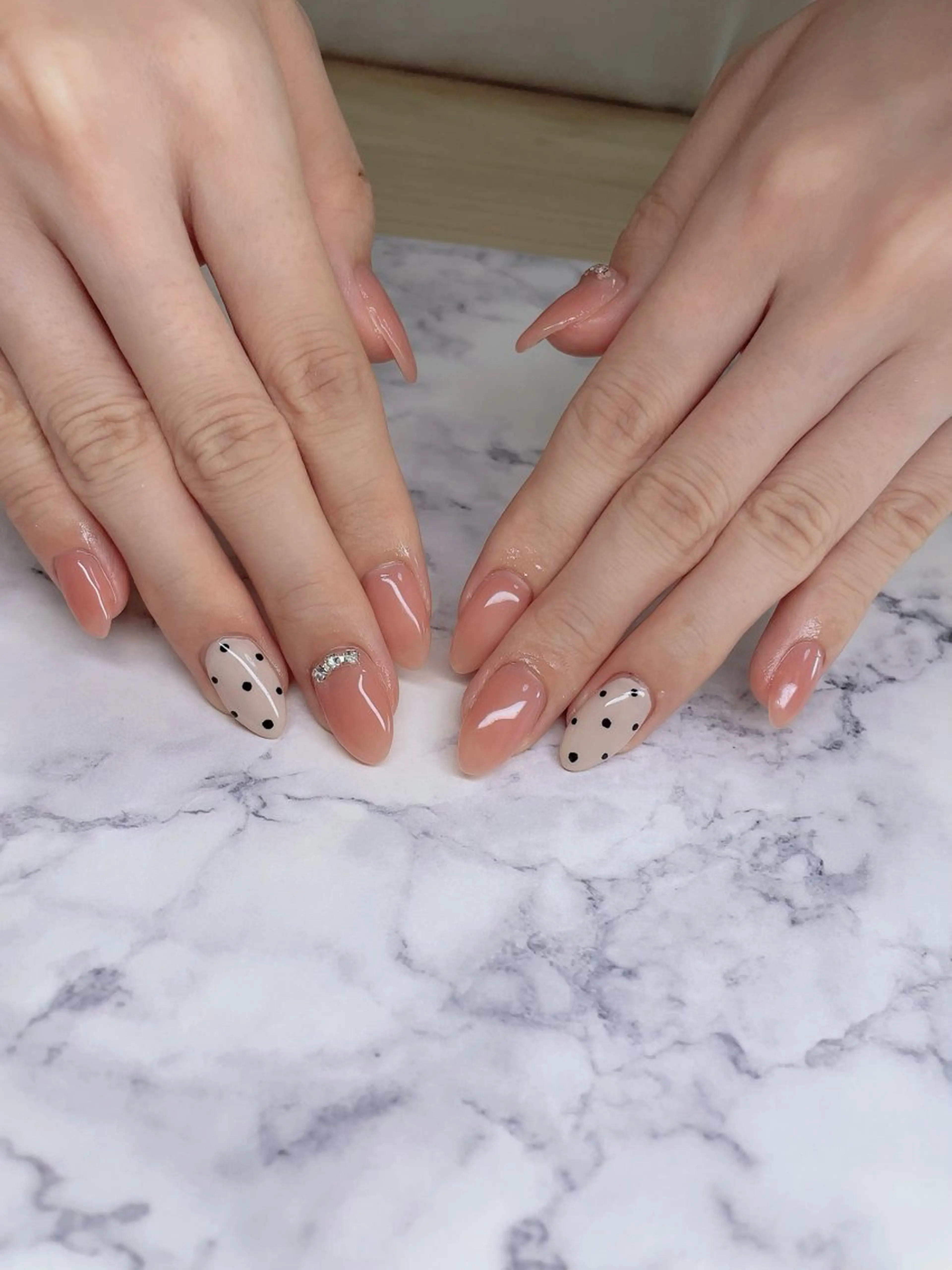 ネイル オフィスネイル Nail_by N1のネイルデザイン