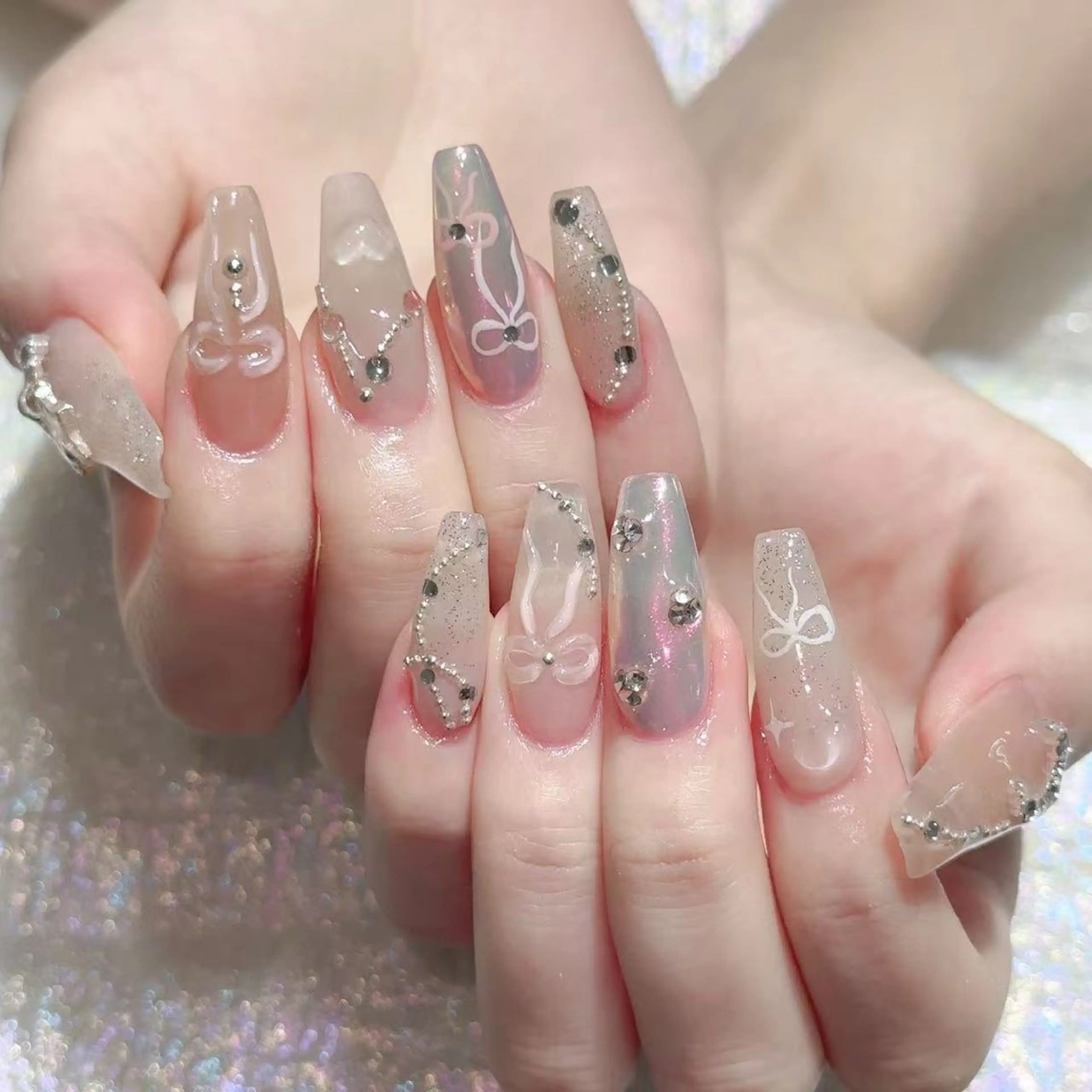 ネイル ハンドネイル Queens 榊 まおのネイルデザイン