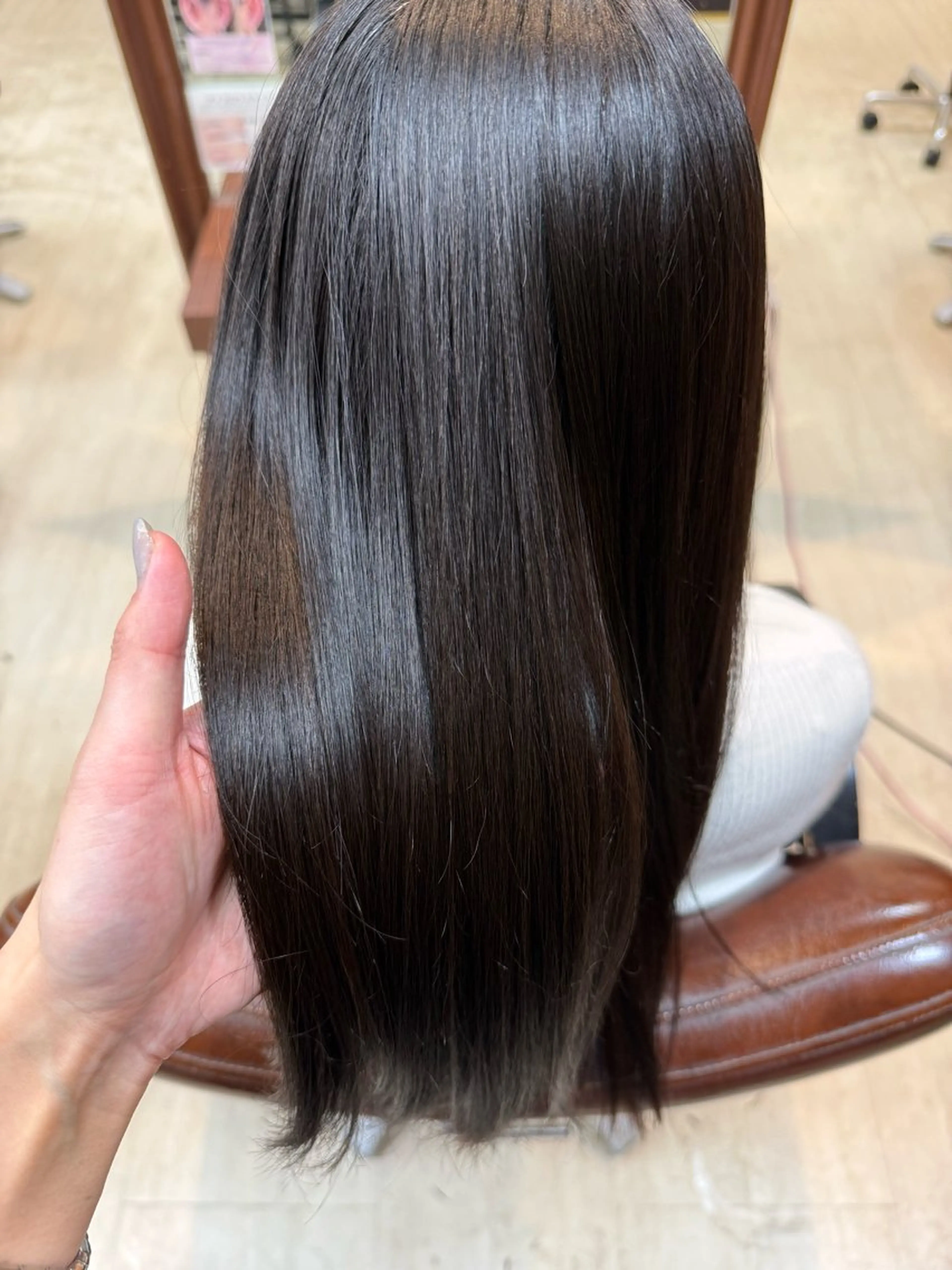 ロング カット 縮毛矯正 早﨑 映天のヘアスタイル