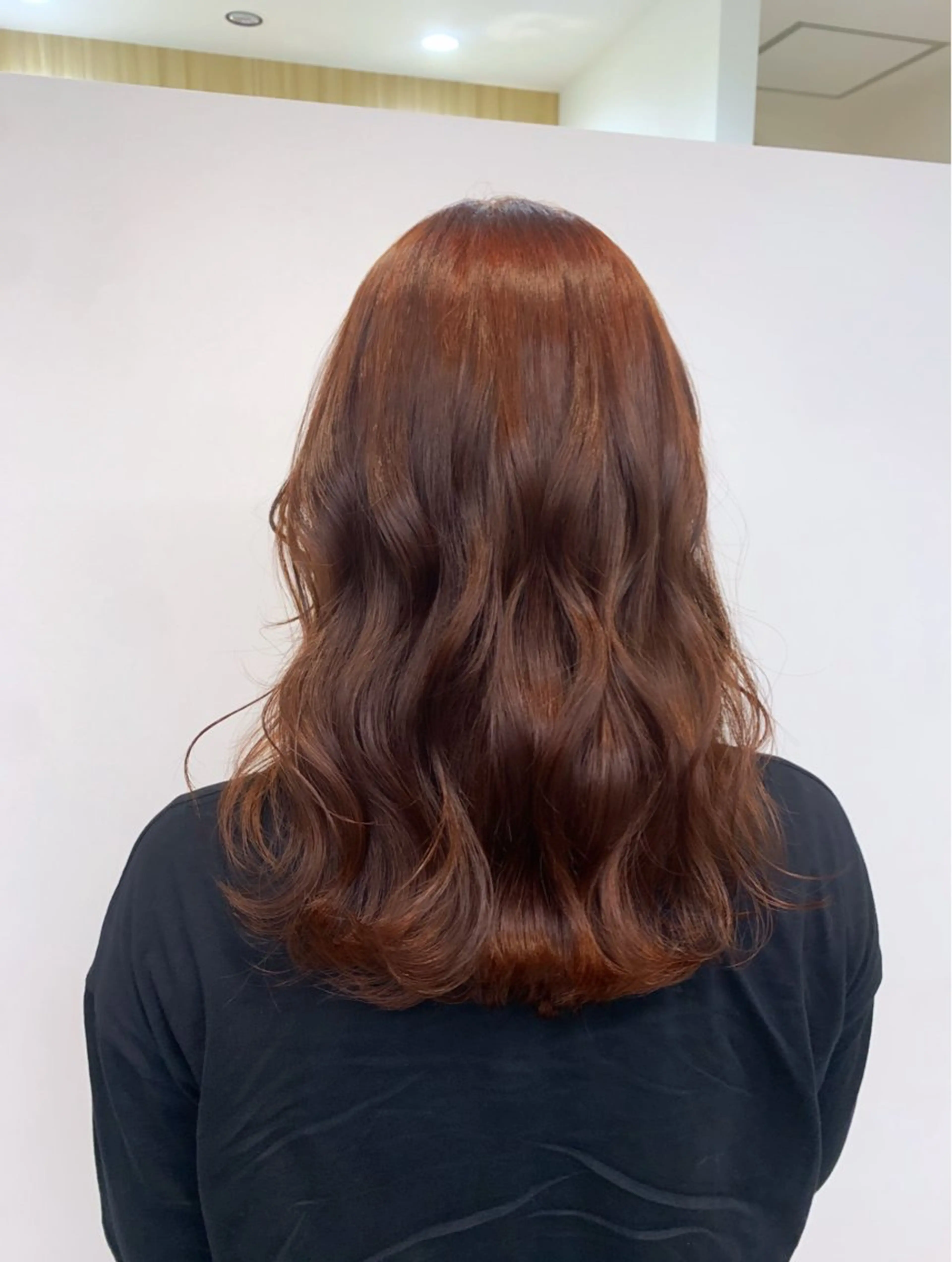 セミロング カラー ブリーチ ブラウンカラー ダブルカラー ブリーチなしカラー オレンジ ヘアカラー 髪質改善 ೀyuikaのヘアスタイル