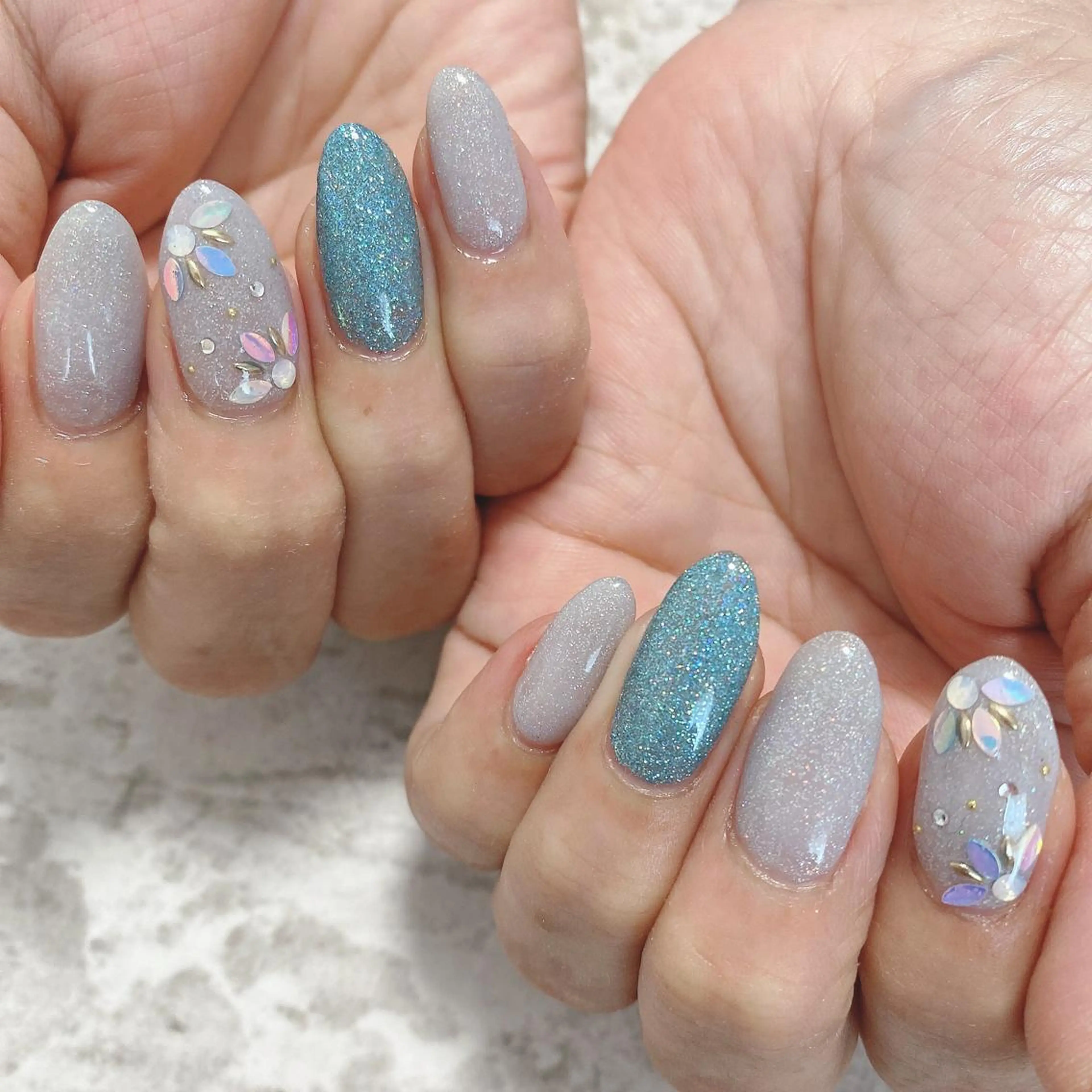 ネイル 吉岡 裕子のネイルデザイン