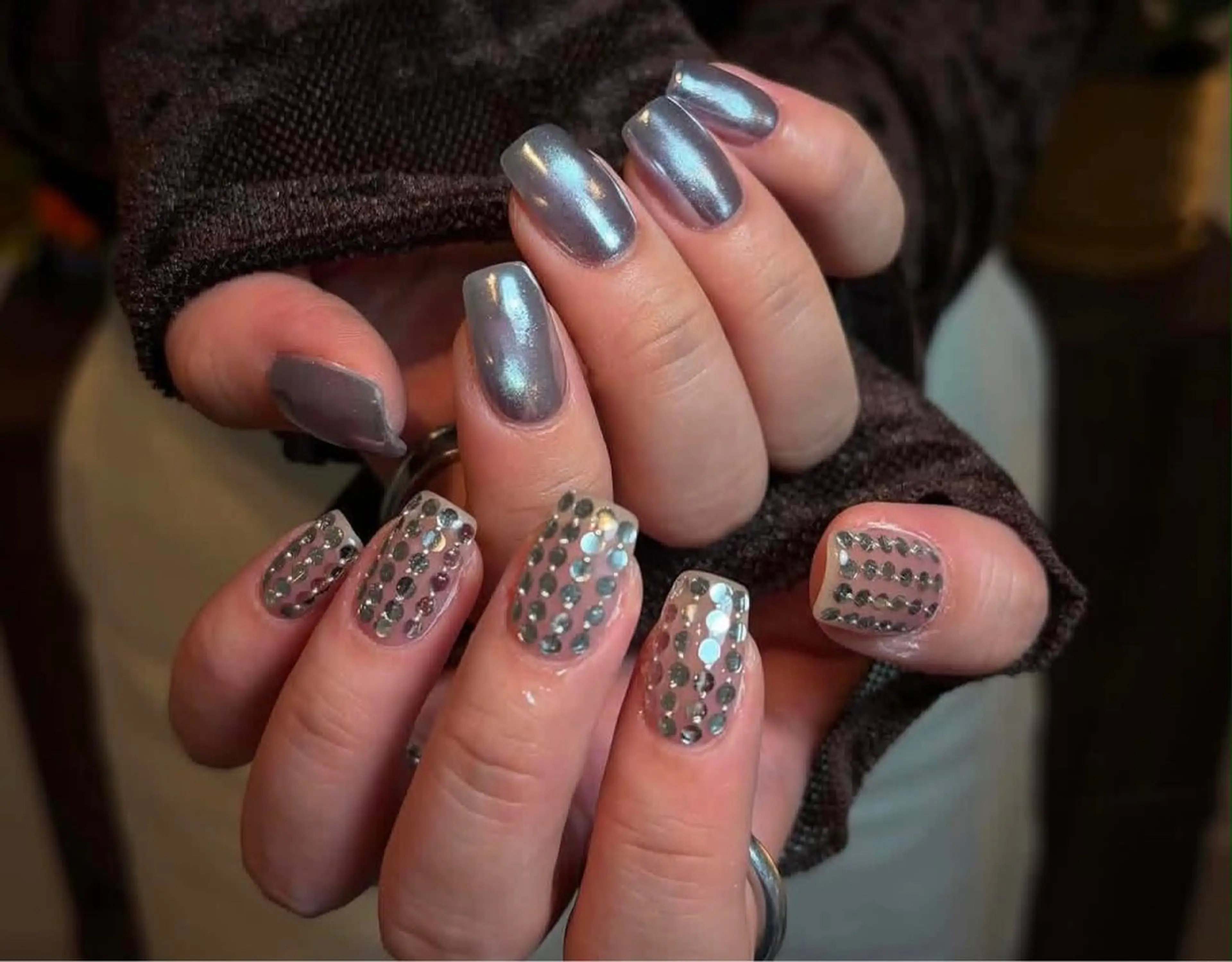 ネイル アートネイル スカルプネイル ストーンネイル ネイルチップ ハンドネイル Suka Nailのネイルデザイン