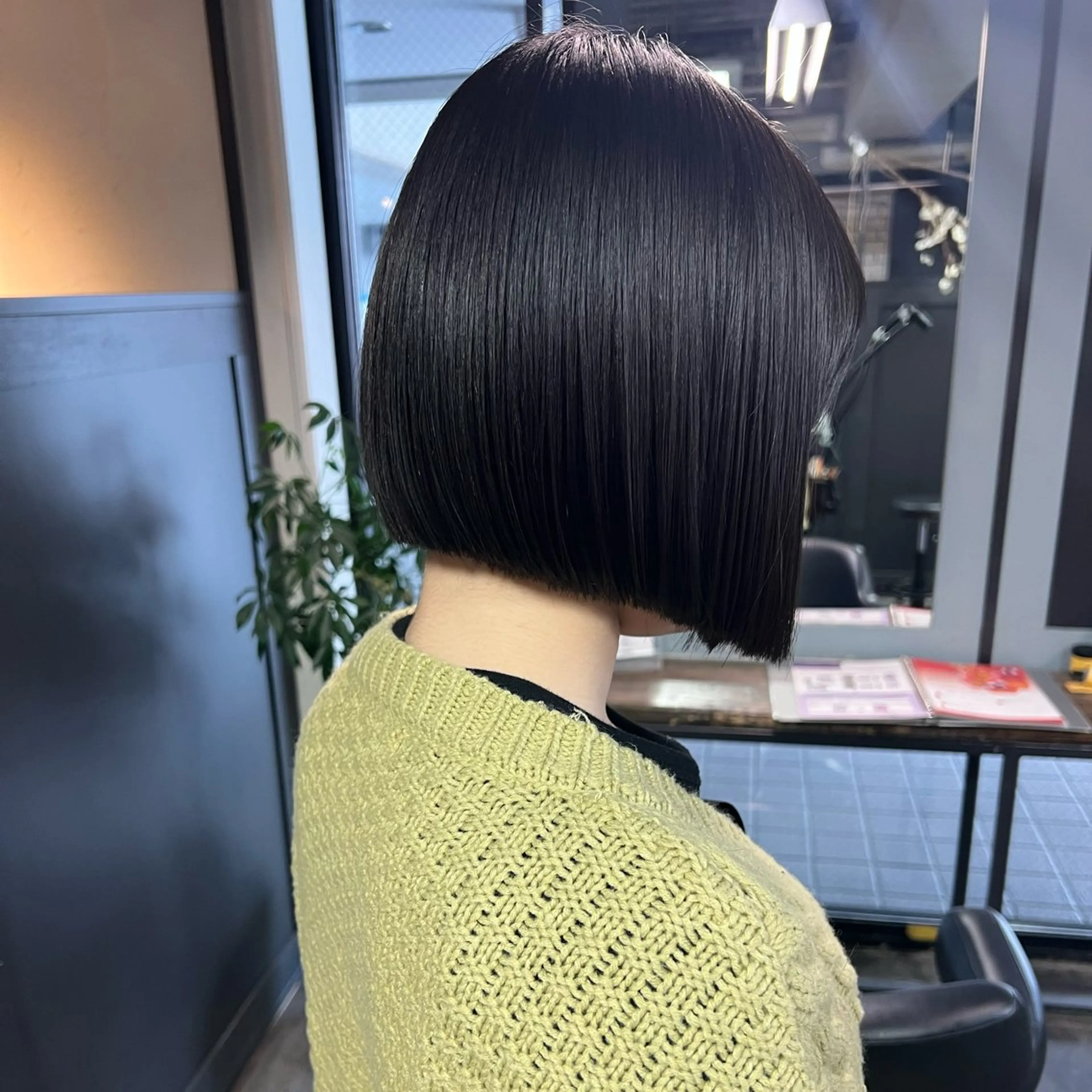 ショート ボブ 学生 カット 💘札幌クロスパーマ 髪質改善💘rinaのヘアスタイル