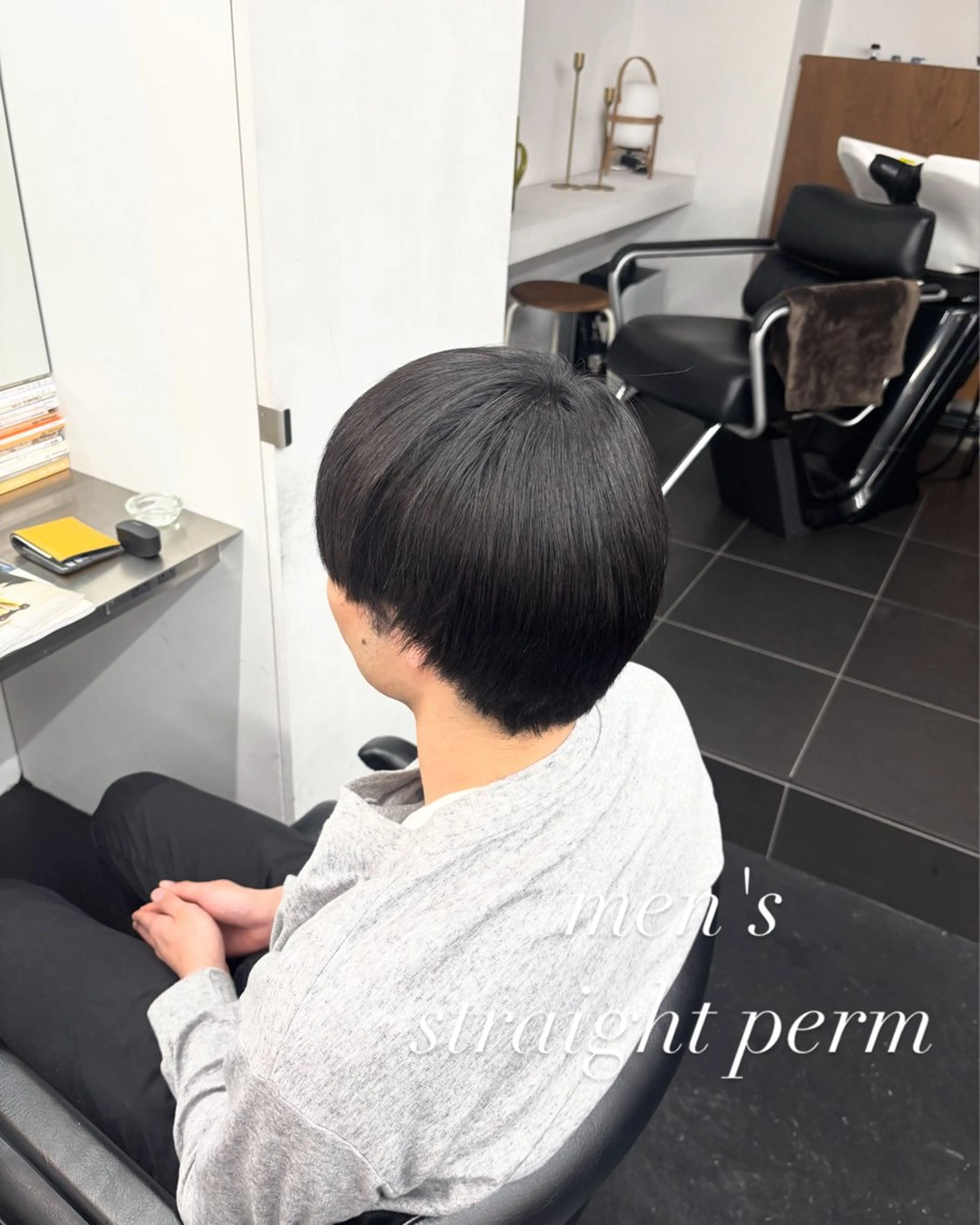 ミディアム パーマ メンズ 縮毛矯正 ストレートパーマ 縮毛矯正 ヘアセット 【ヤマザキアヤメ】 パーマモデル様募集中のヘアスタイル