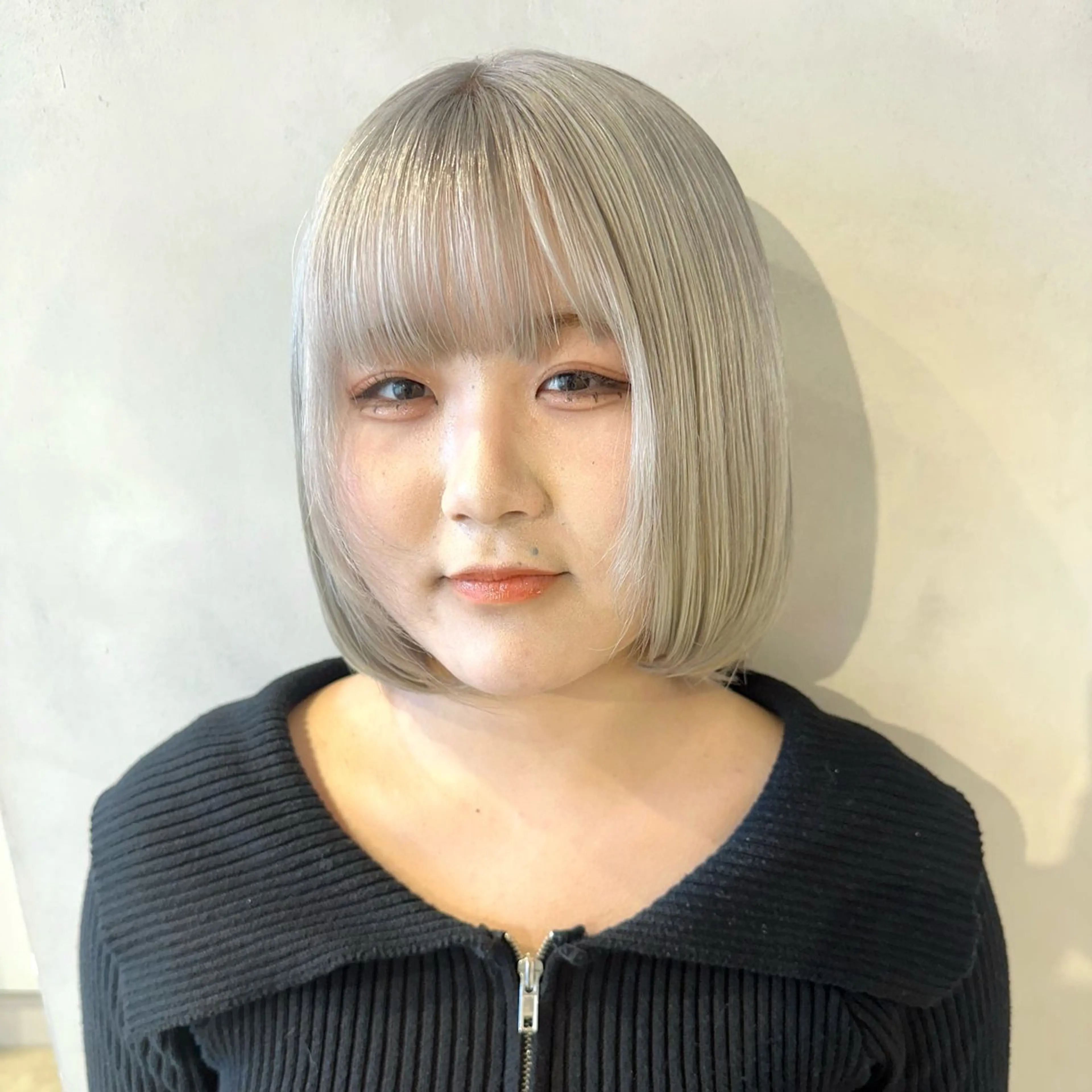 ショート カラー カット ヘアカラー トリートメント デザインカラー/パー マ🦖外岡咲希🦖のヘアスタイル