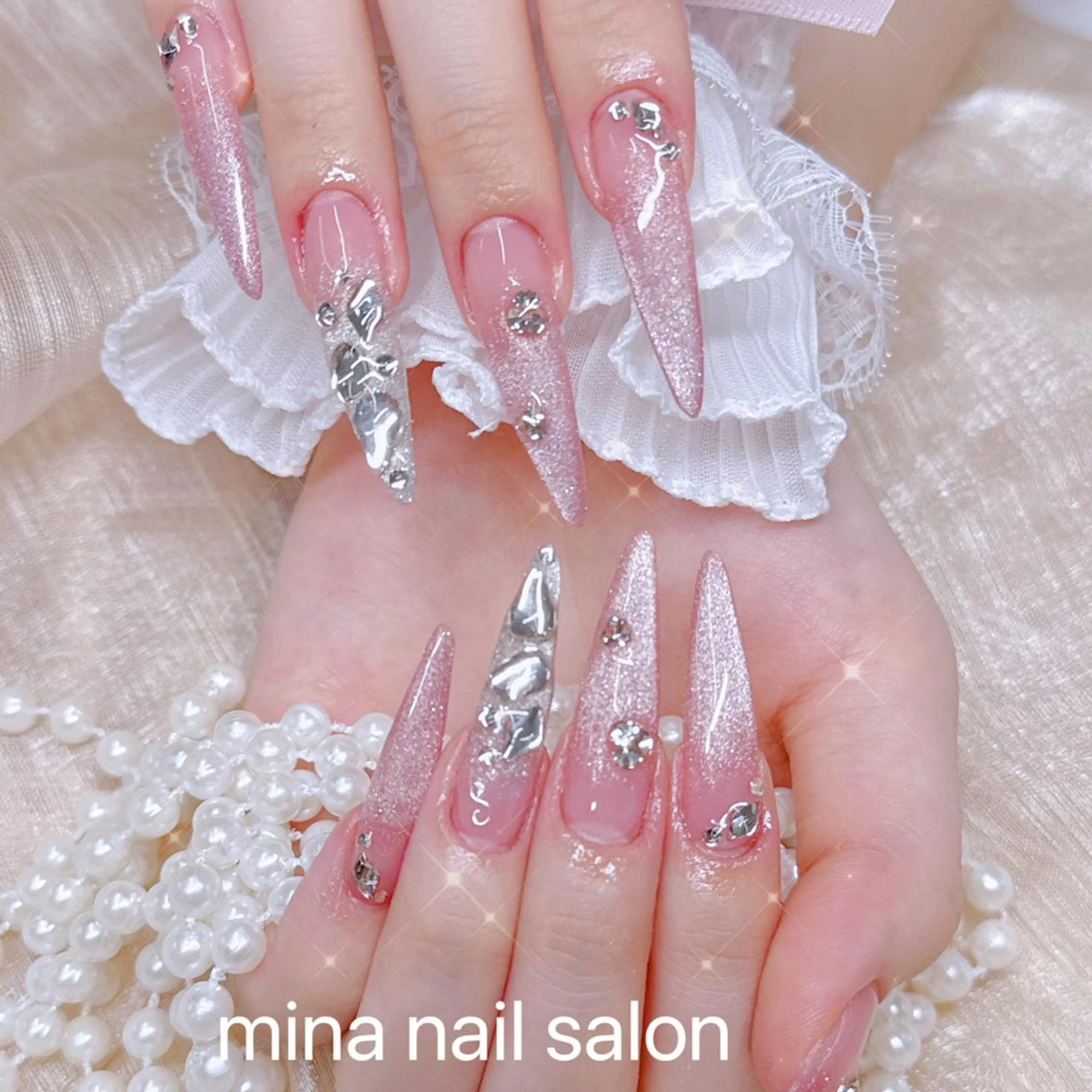 ネイル 奈 奈のネイルデザイン