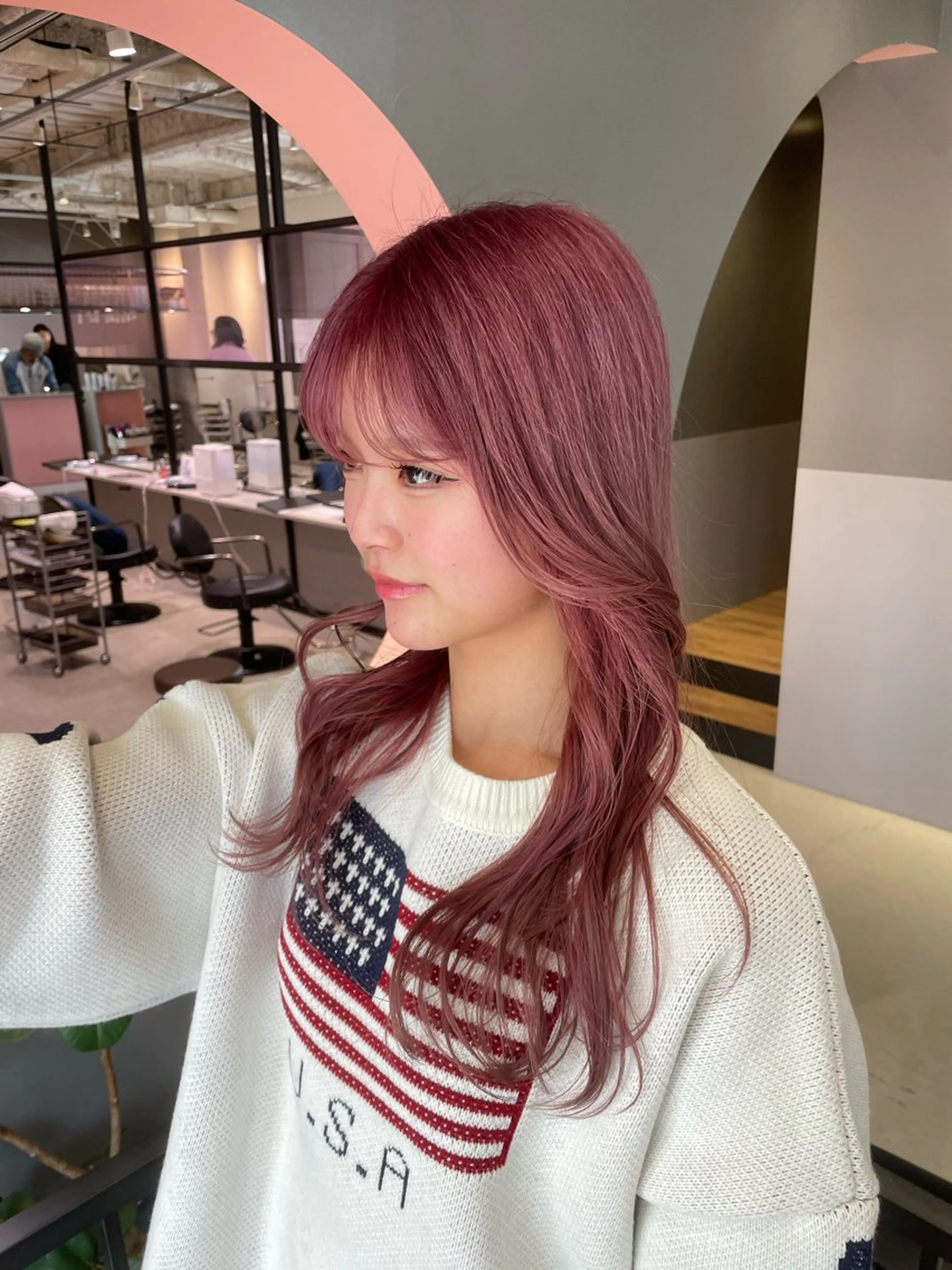 ロング カラー ないとう ゆうかのヘアスタイル