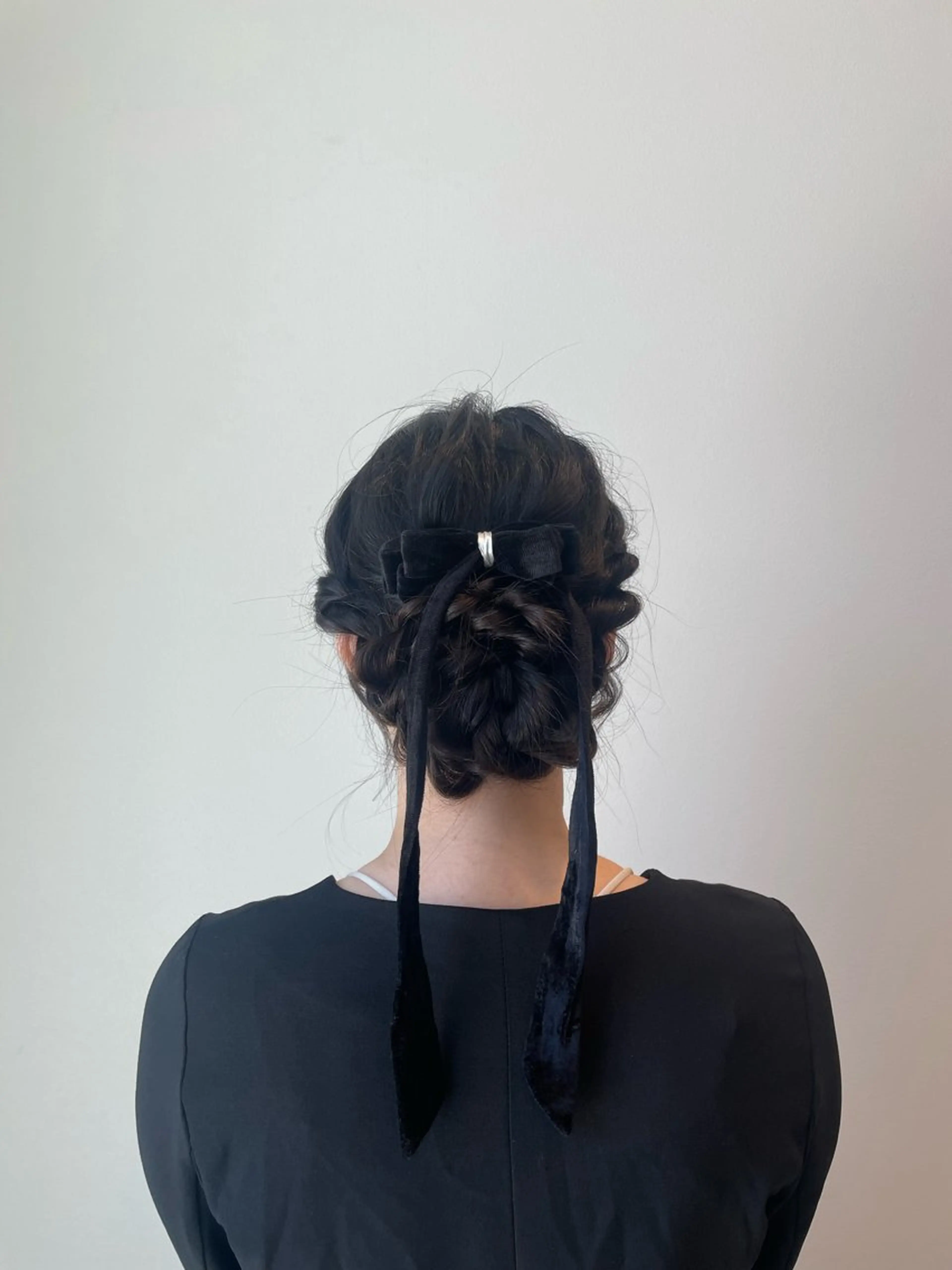 ロング ヘアアレンジ 平 真亜里のヘアスタイル