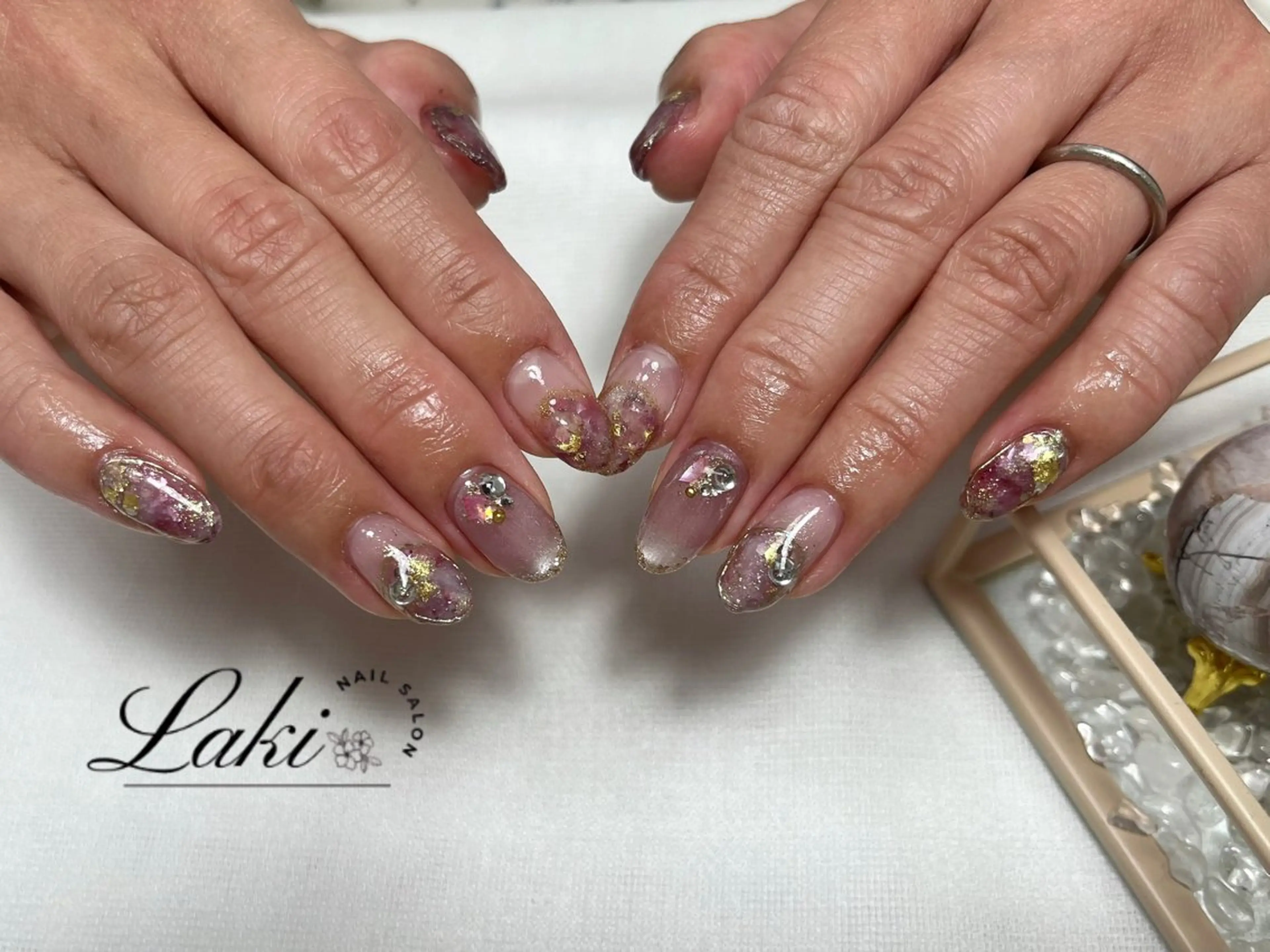 ネイル ハンドネイル Laki nailのネイルデザイン