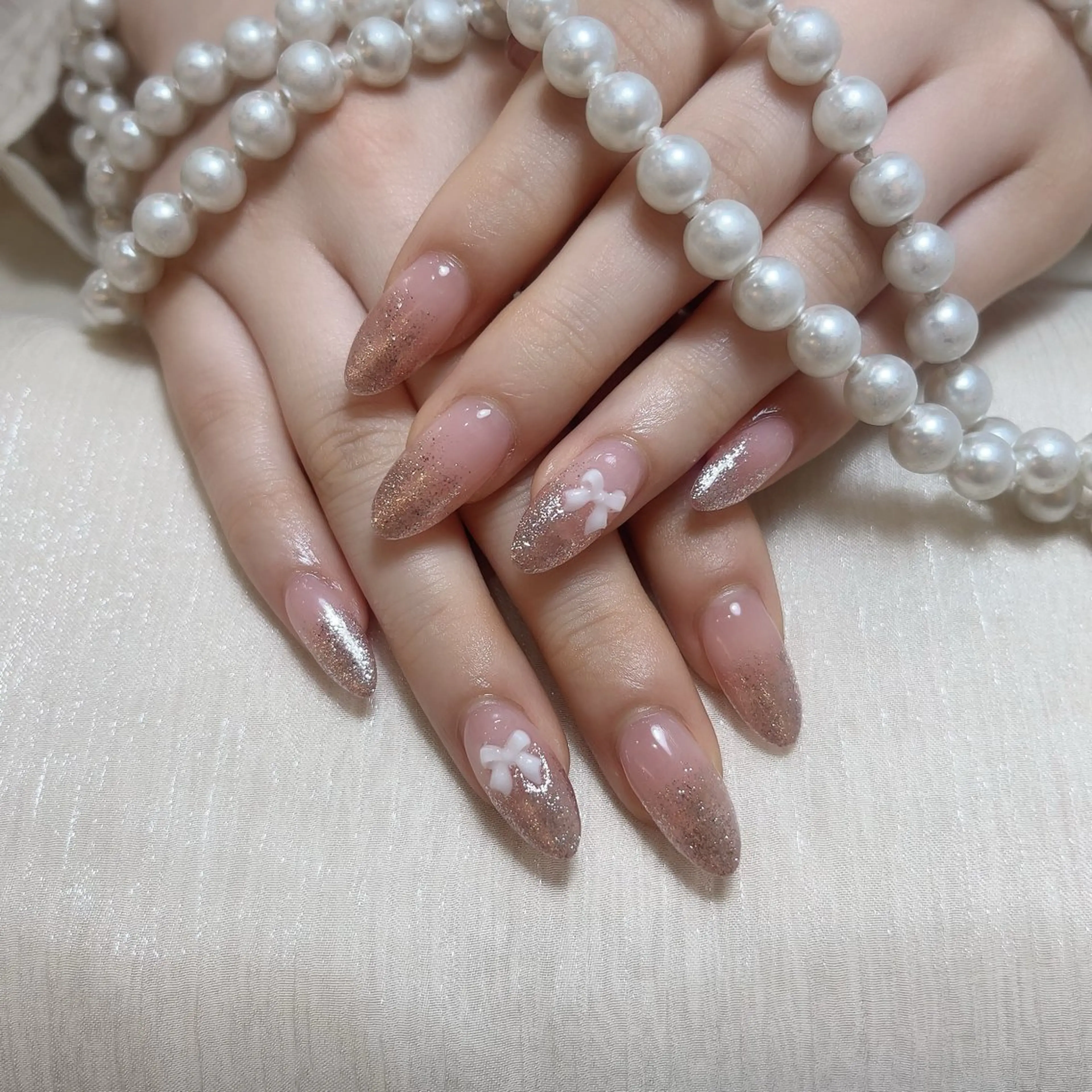 ネイル ハンドネイル MoonNail ユリ🌸のネイルデザイン