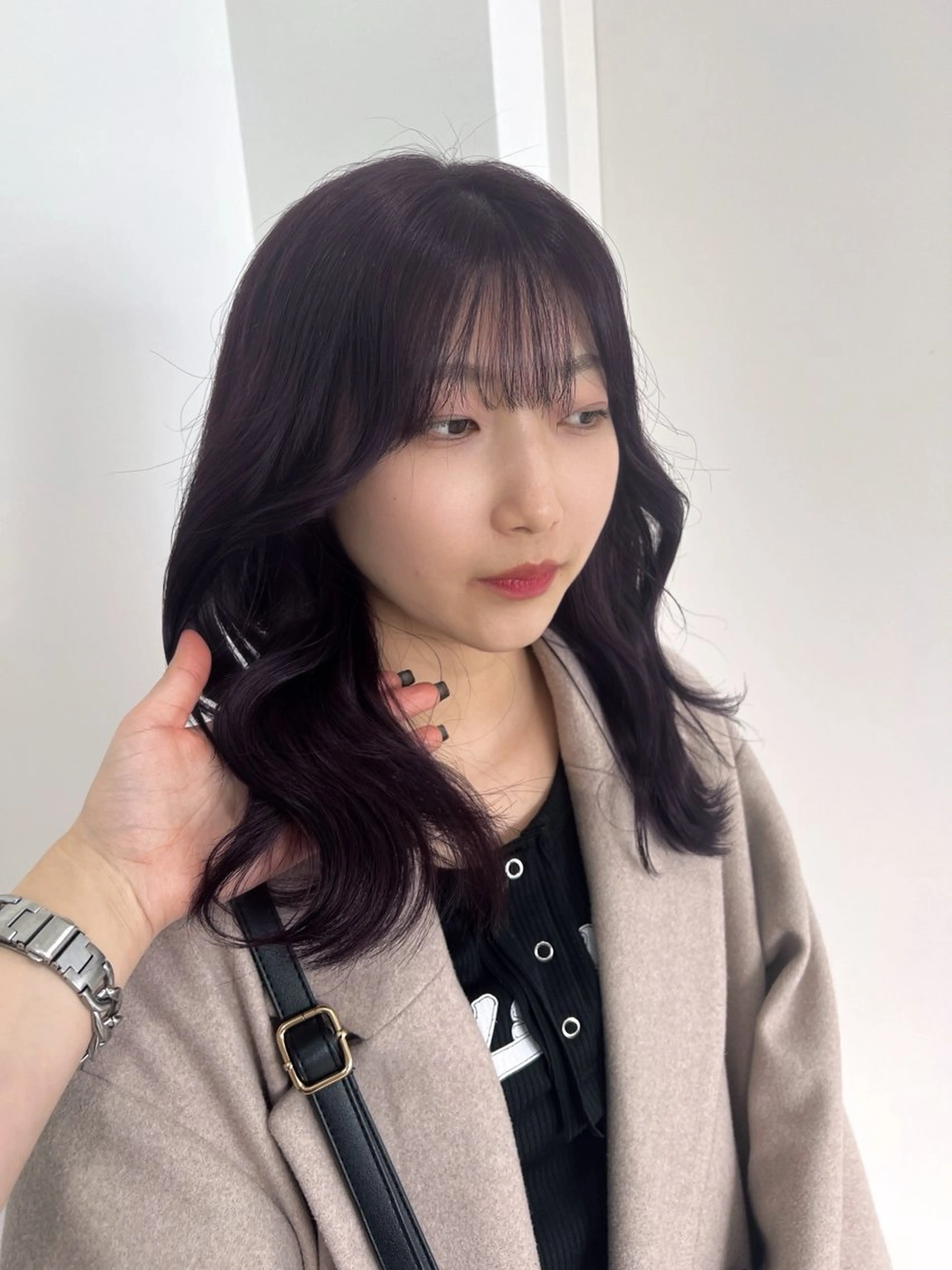 ロング カラー 暗髪🩶ラベンダー/ ブルー/ユウナ🤍のヘアスタイル