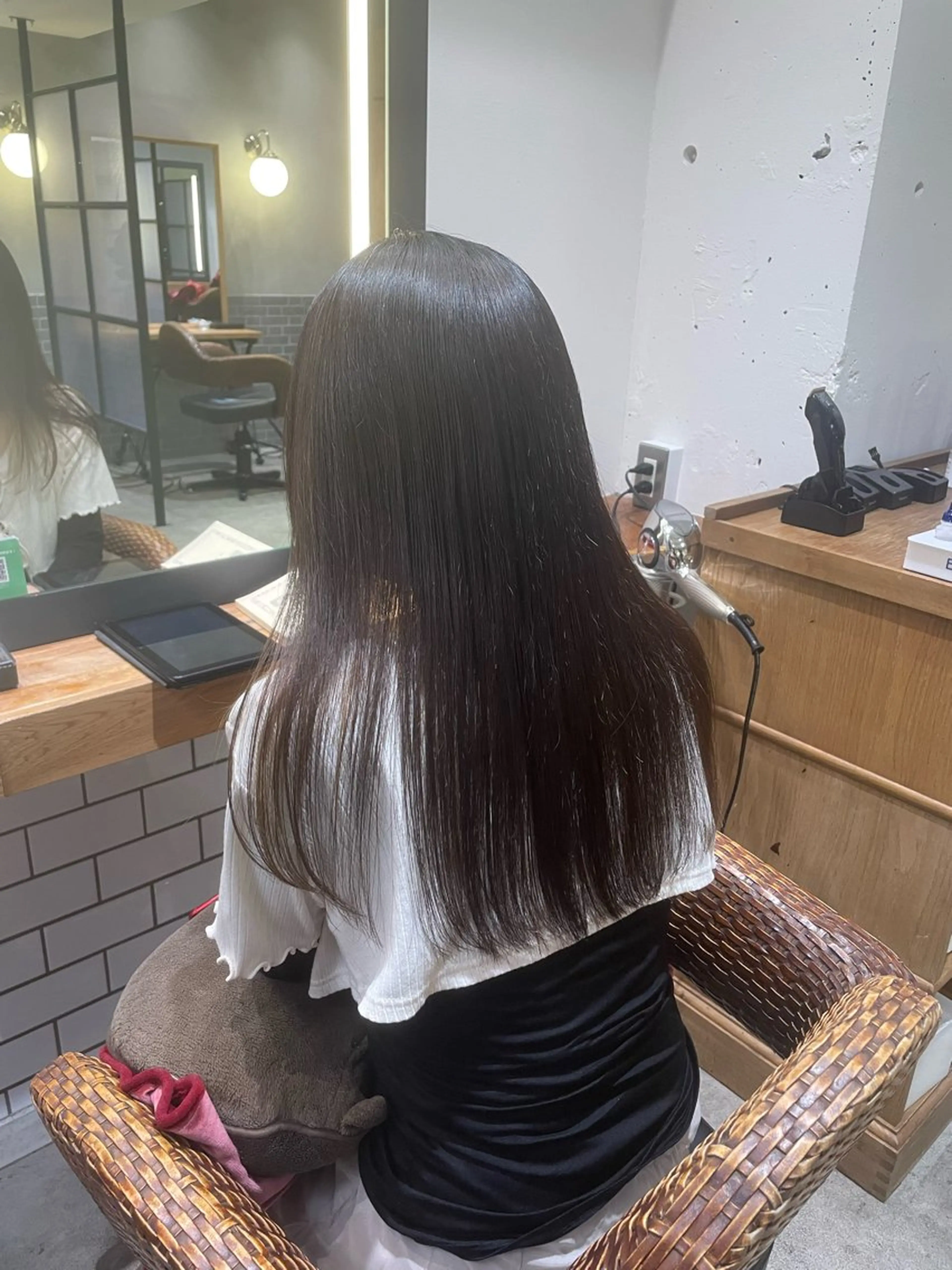 ロング カット 縮毛矯正 暖色カラー🤎Red Neo　meiのヘアスタイル
