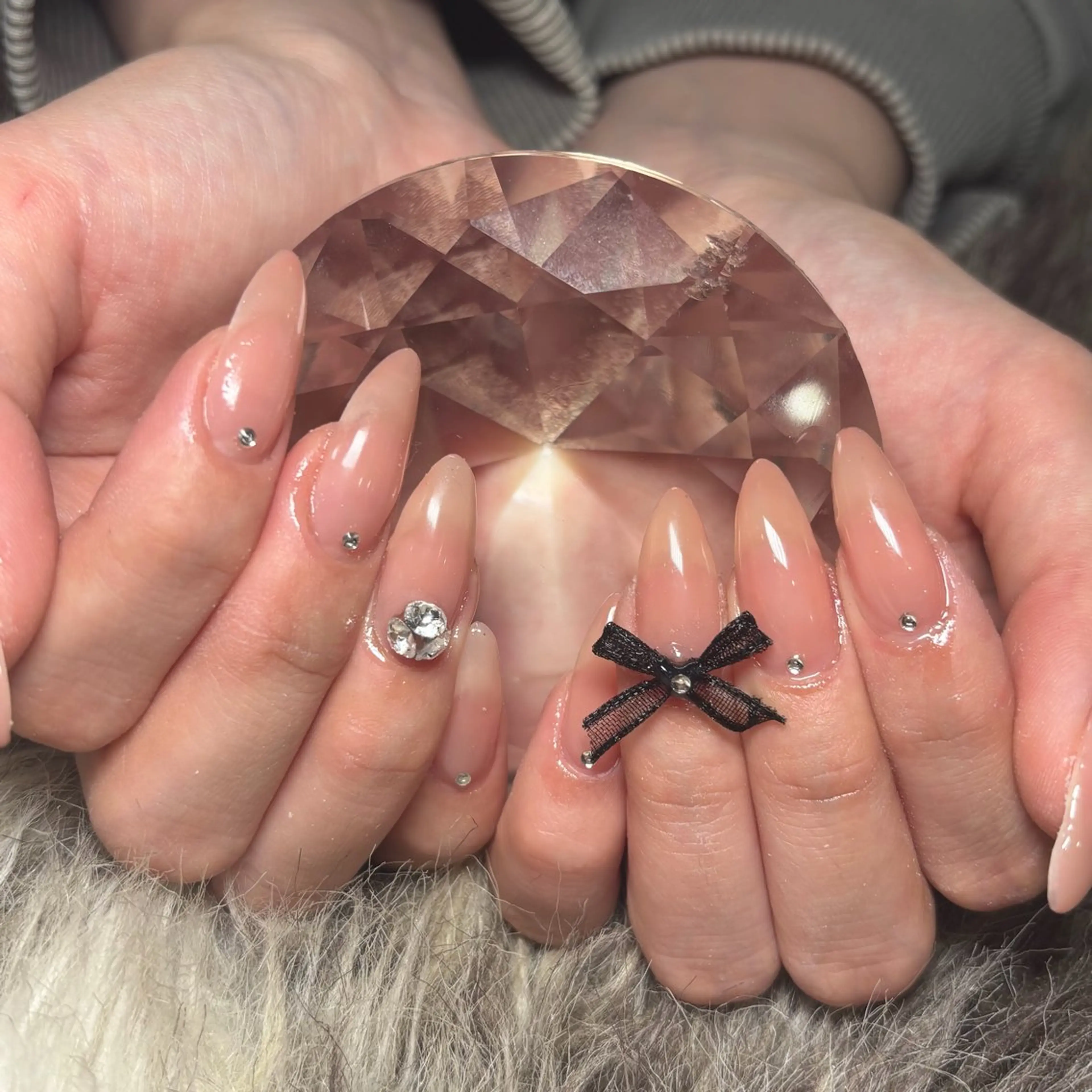 ロング ハンドネイル lilivelle KIRARIのネイルデザイン