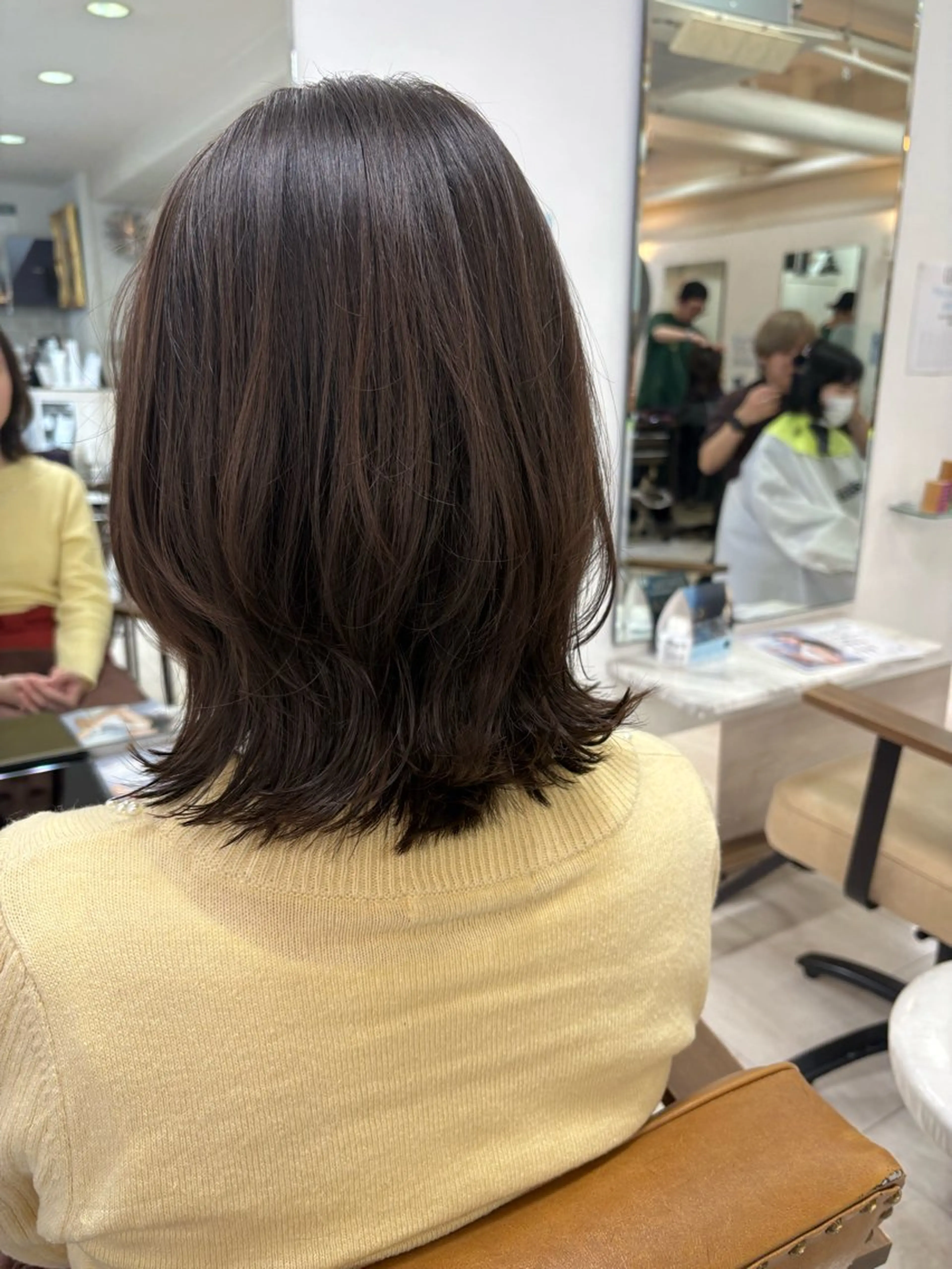 ミディアム ボブ くびれヘア 栗田 優月のヘアスタイル