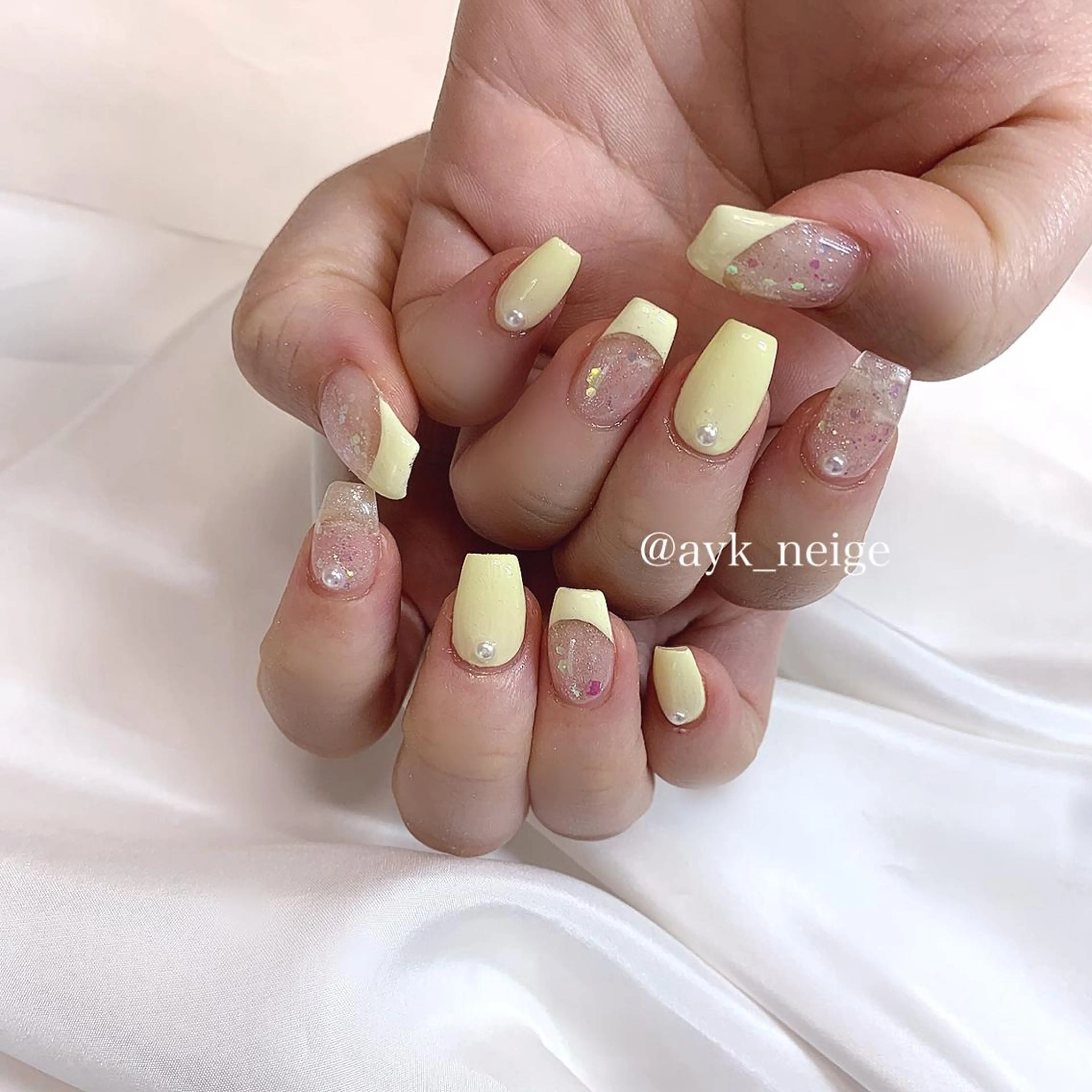 ネイル フットネイル 氷ネイル・うるうるネイル 韓国ネイル マグネットネイル 冬ネイル n'eige nail所属・大谷 綾香のネイルデザイン