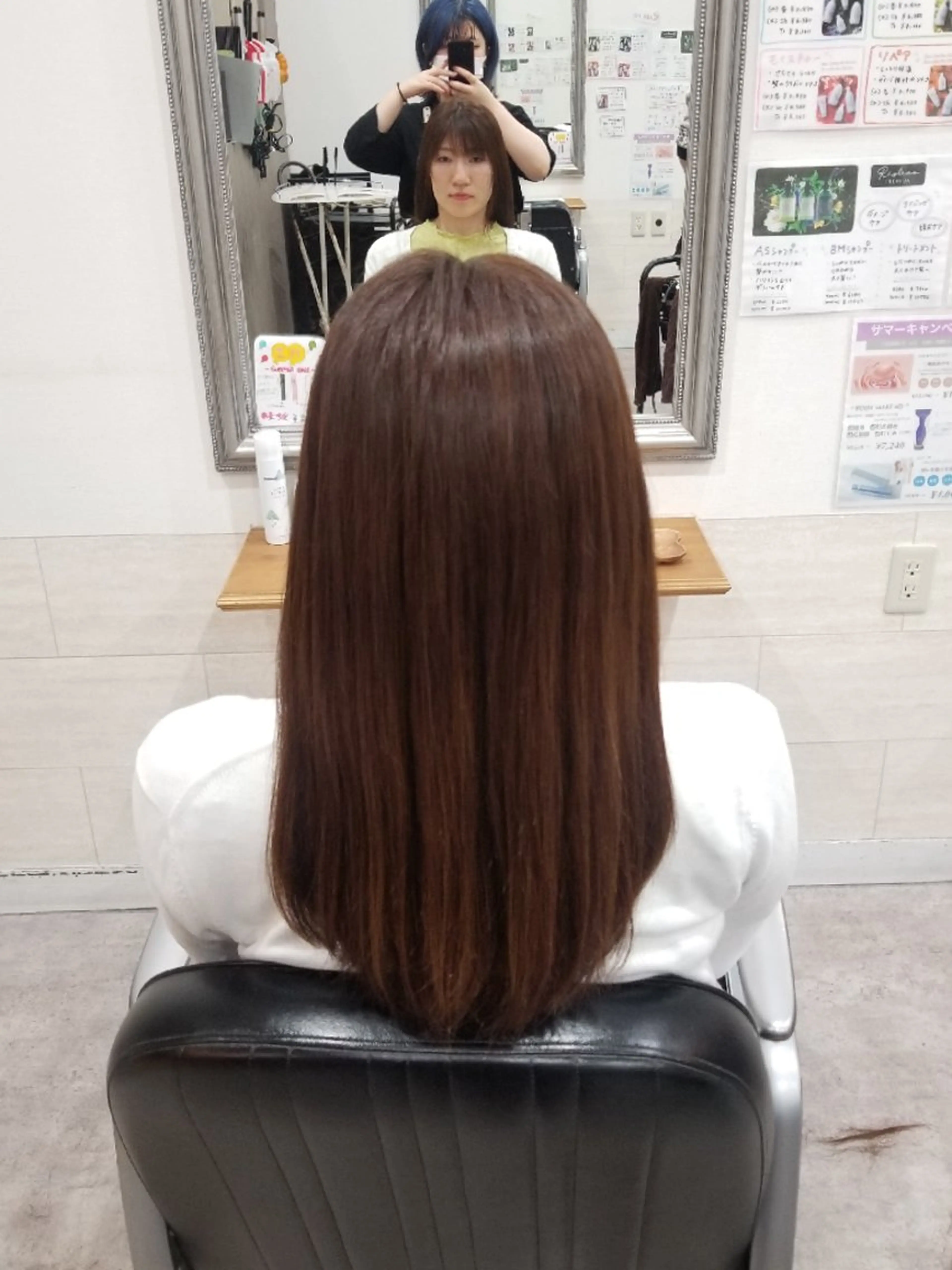 ロング カット 暖色🍎透明感カラー 🩵小林かりんのヘアスタイル